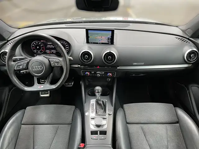Audi A3 view 8