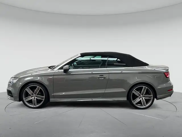 Audi A3 view 3