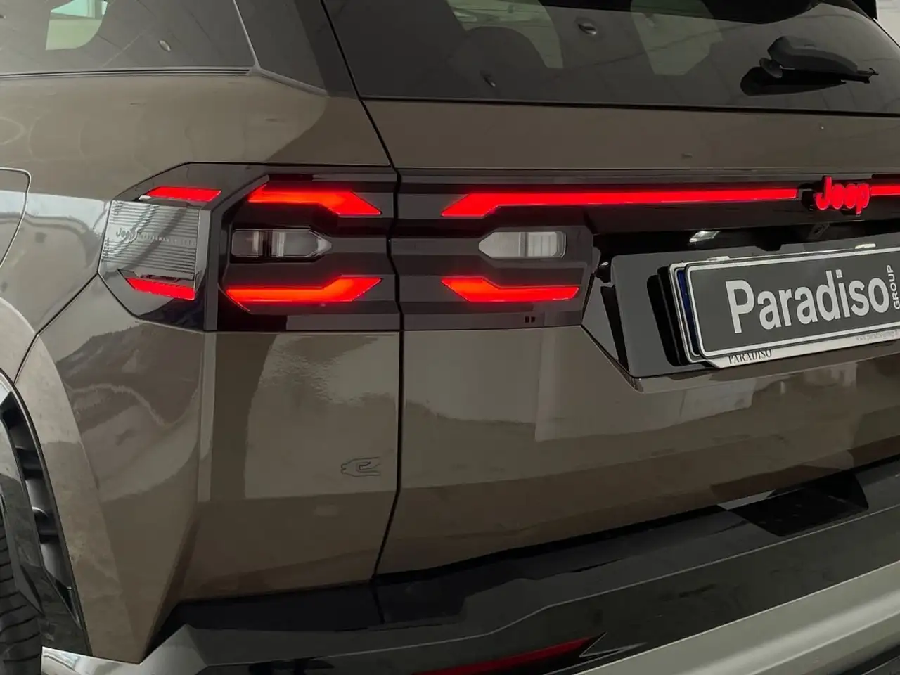 Jeep Compass FIRST EDITION - BEV | 213CV - 2026 - KM0 9