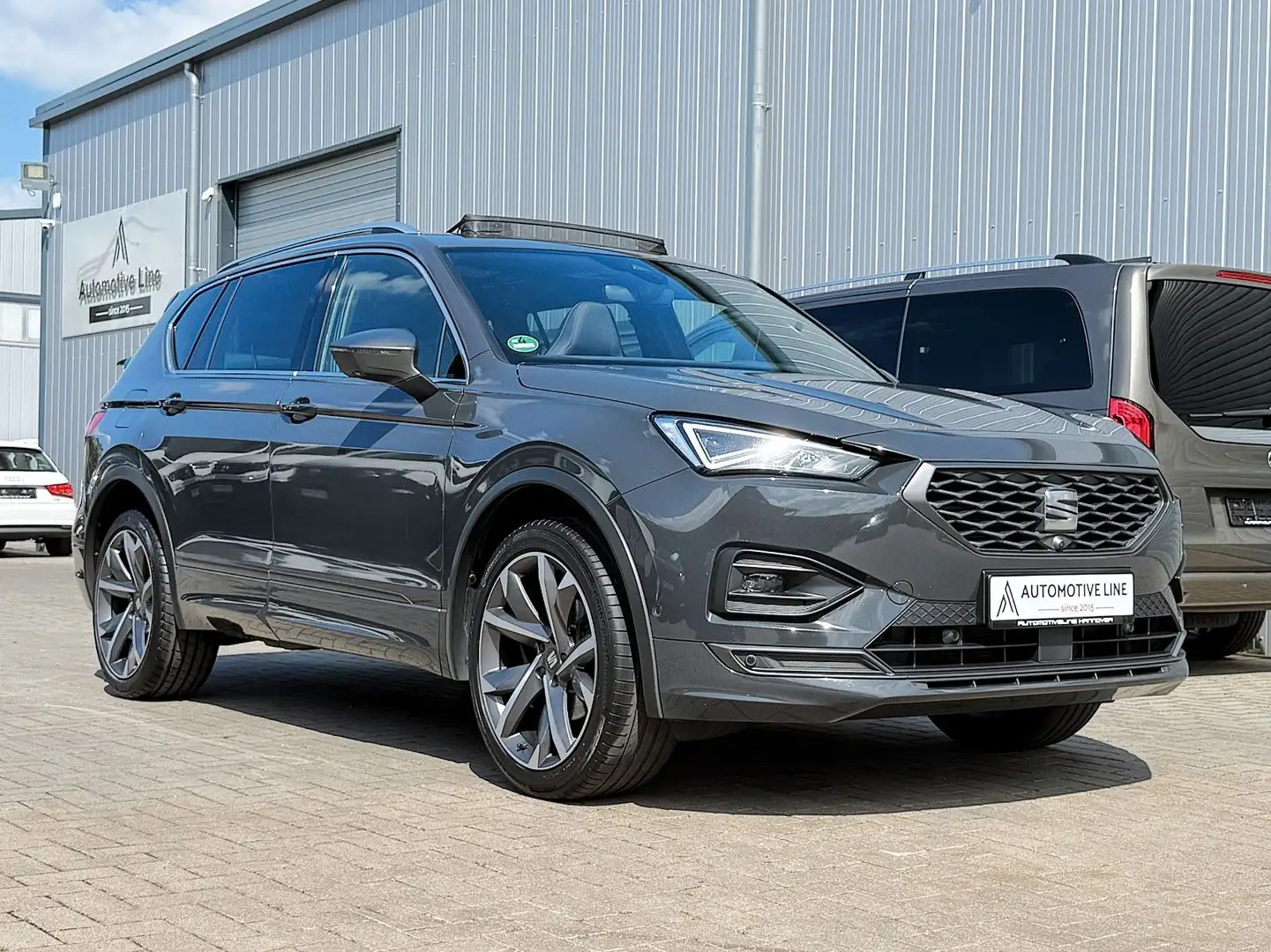SEAT Tarraco FR-LINE 2.0 TDI/PANO/KAMERA/AHK/SHZ/LED/VIRTUAL Grau - 1