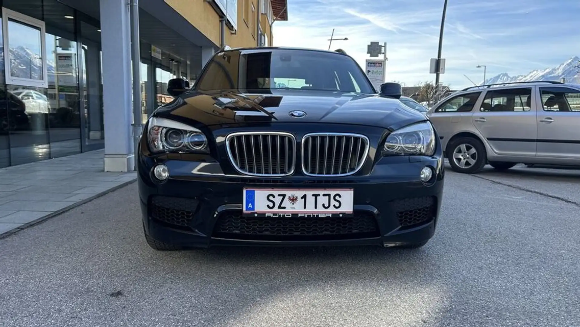 BMW X1 XDrive 28i Vollausstatung Schwarz - 2