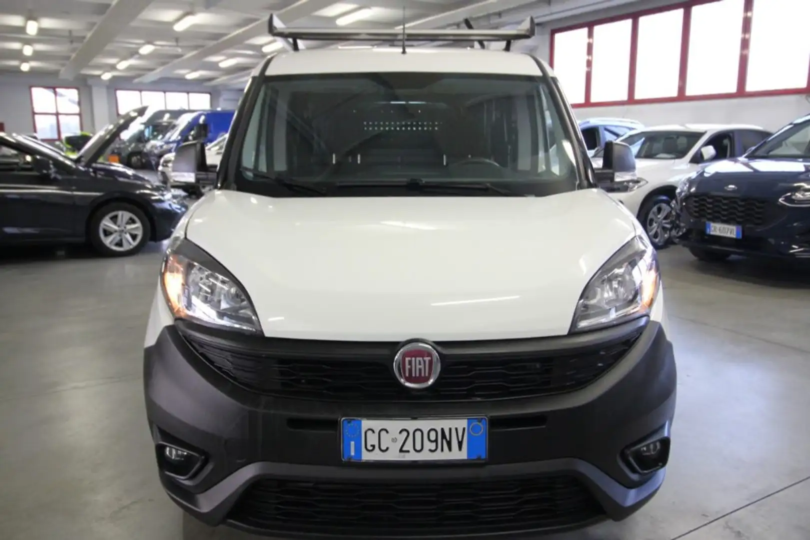 Fiat Doblo Cargo OFFICINA 1.4 Nat.Power PC Business + IVA22% Blanc - 1