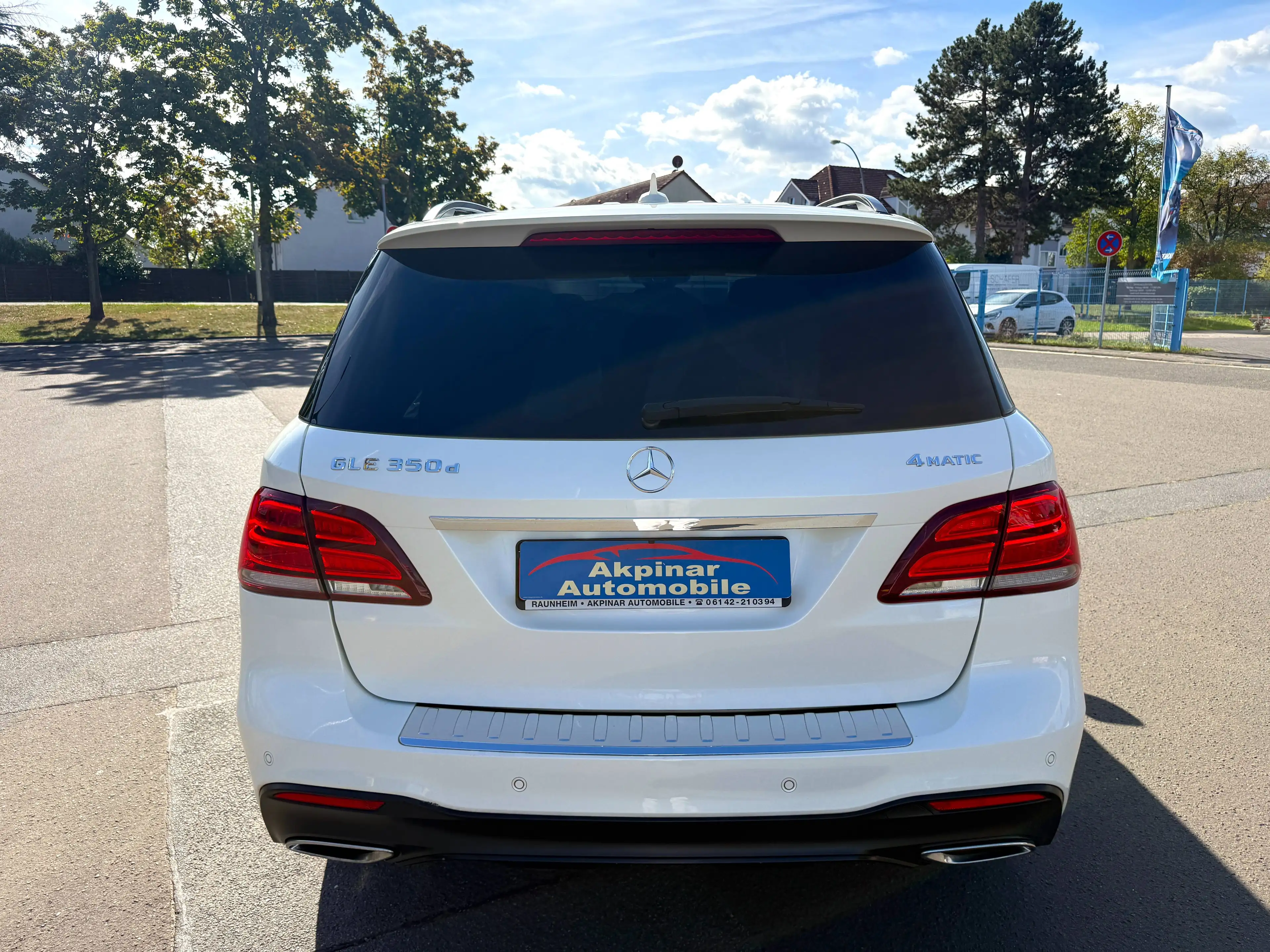Mercedes-Benz GLE 350 GLE 350 d 4Matic AMG-Line (8xREIFEN*LEDER*PDC-KAMERA) — photo 6