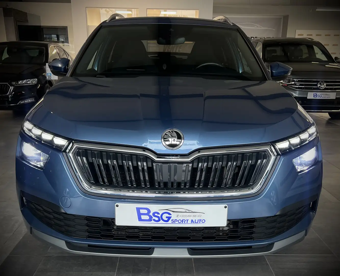 Skoda Kamiq CNG 1.0 TGI*LED*RADAR*CARPLAY*SIEGES SPORT Blau - 2