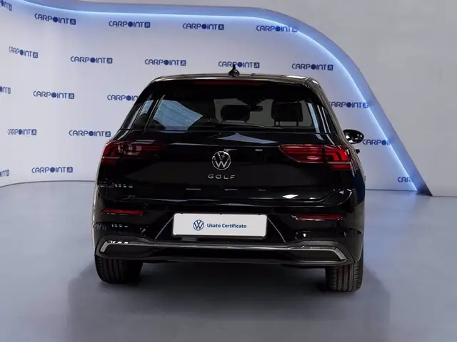 Volkswagen Golf view 5