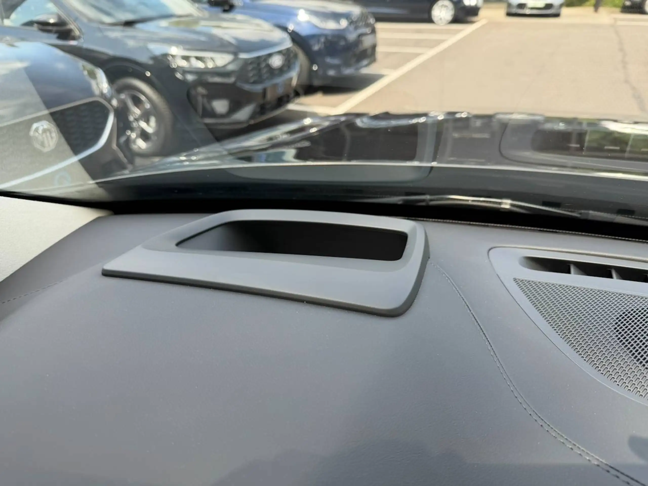 Volvo XC90 T8 ULTRA DARK MASSAGE GEKOELDE ZETELS PANO HARMAN KARDON — 21/22