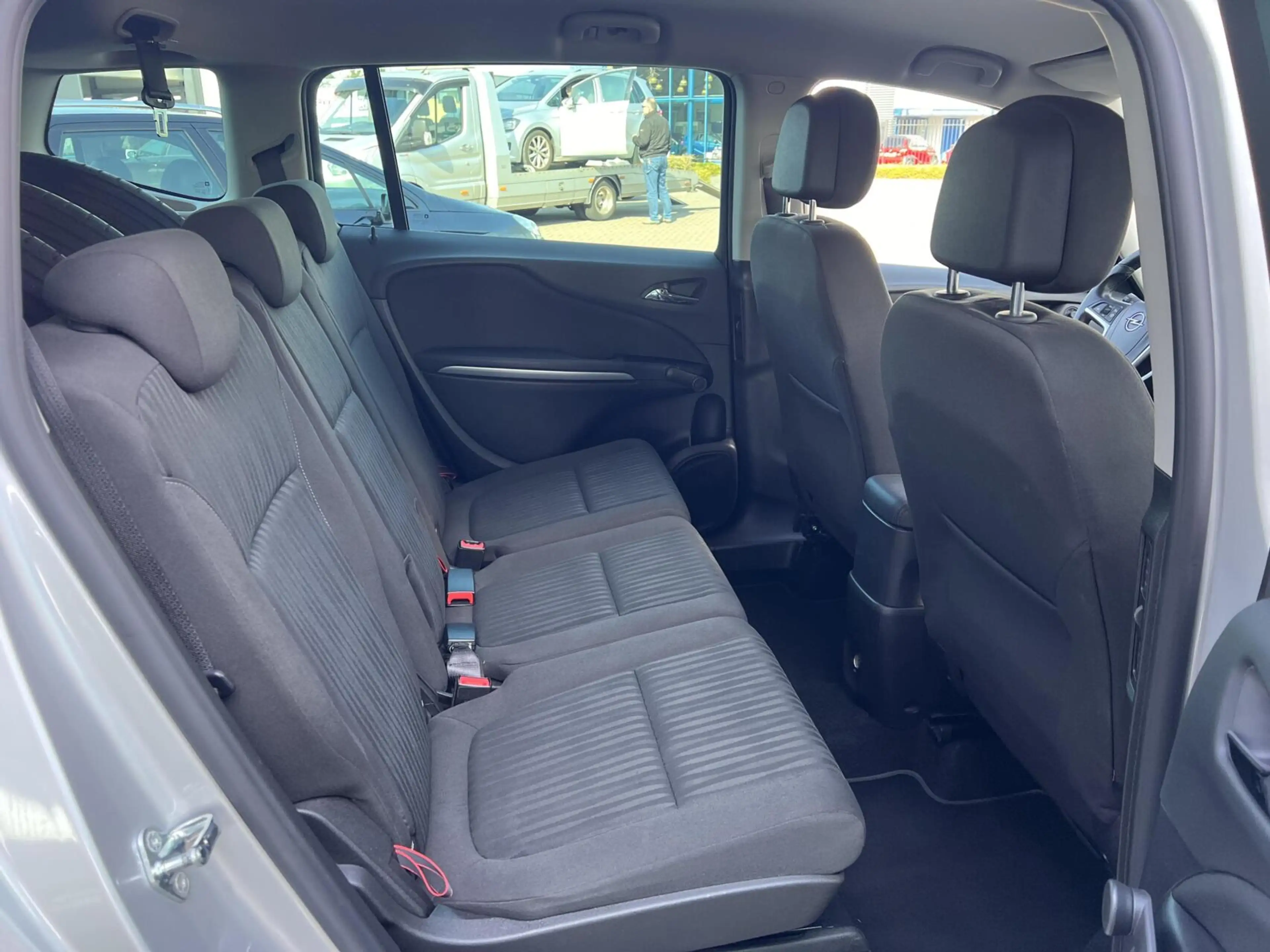 Opel Zafira Tourer 1.4 Berlin 140PK Trekhaak 1e Eig NAP — photo 21