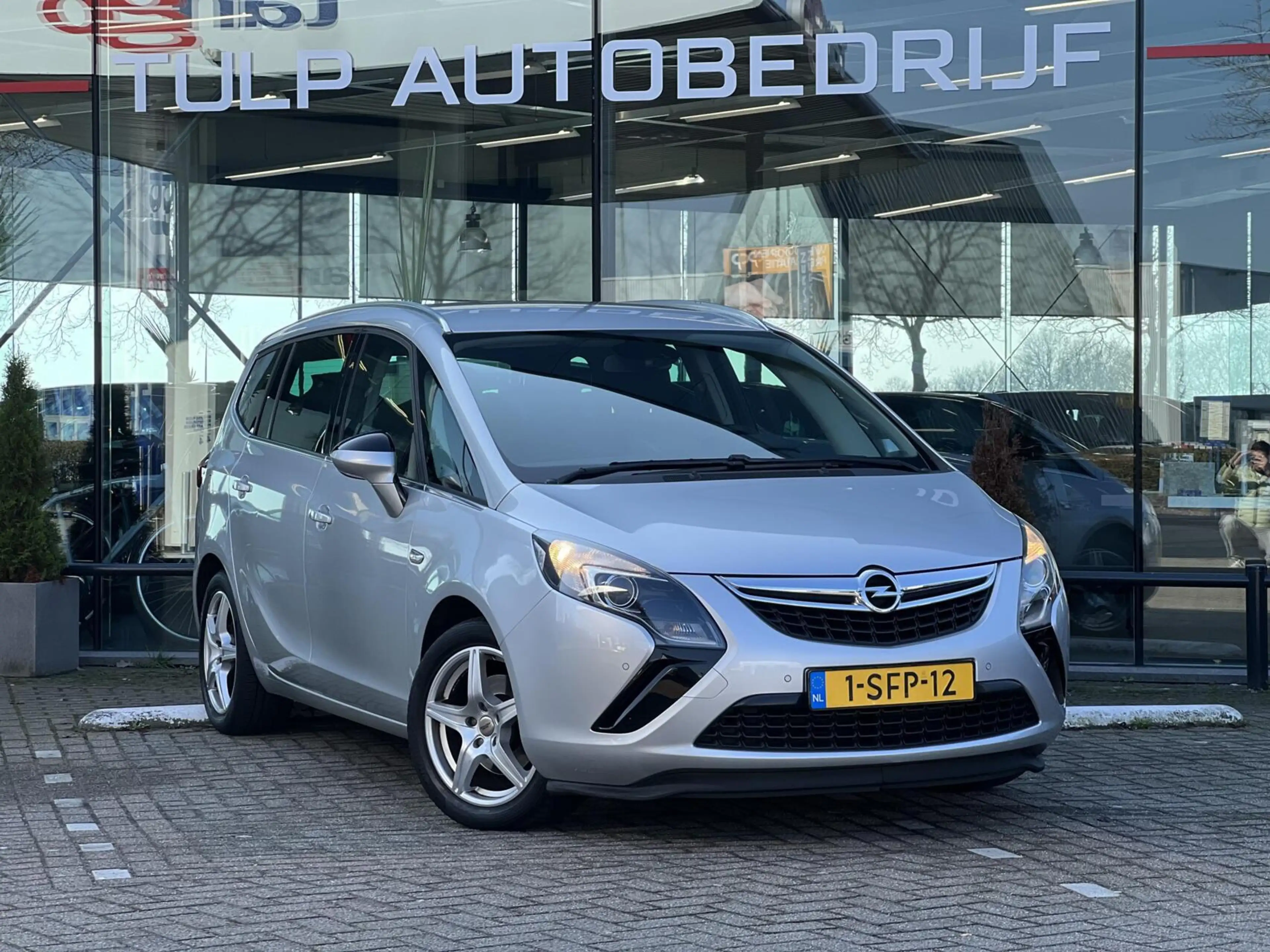 Opel Zafira Tourer 1.4 Berlin 140PK Trekhaak 1e Eig NAP — photo 2