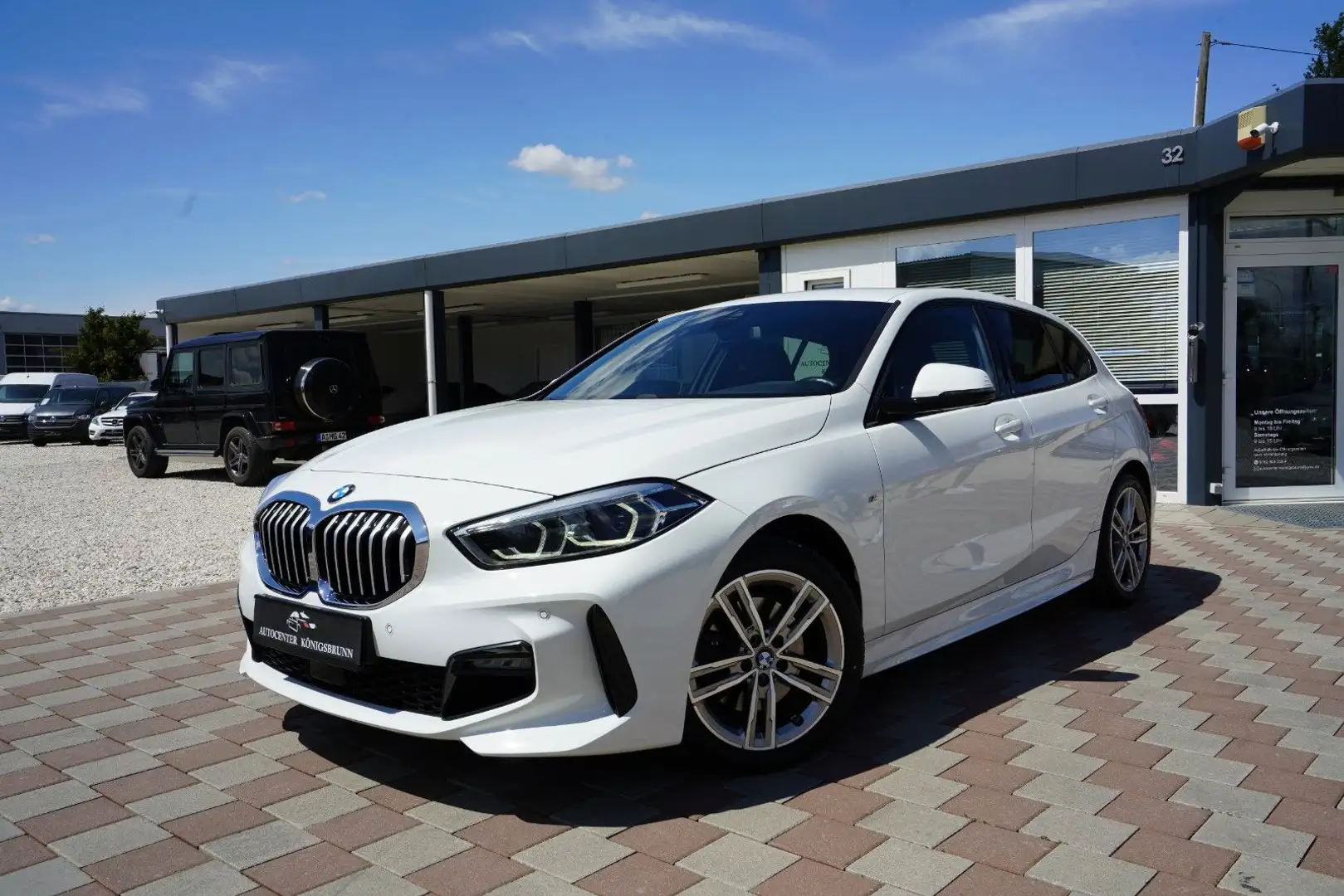 BMW 118 i M Sport*2.Hand*Automatik*Tempo*8 Fach*LED* Bianco - 1