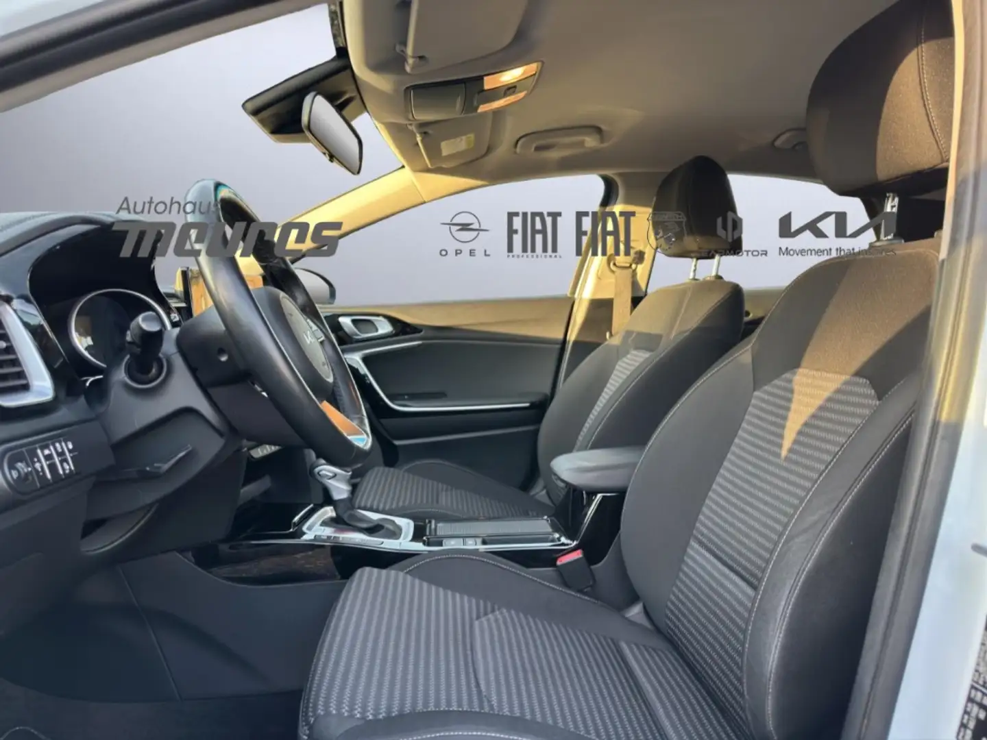 Kia XCeed PHEV Vision 1.6 Plug-in Hybrid Navi Keyless Klimaa Wit - 1