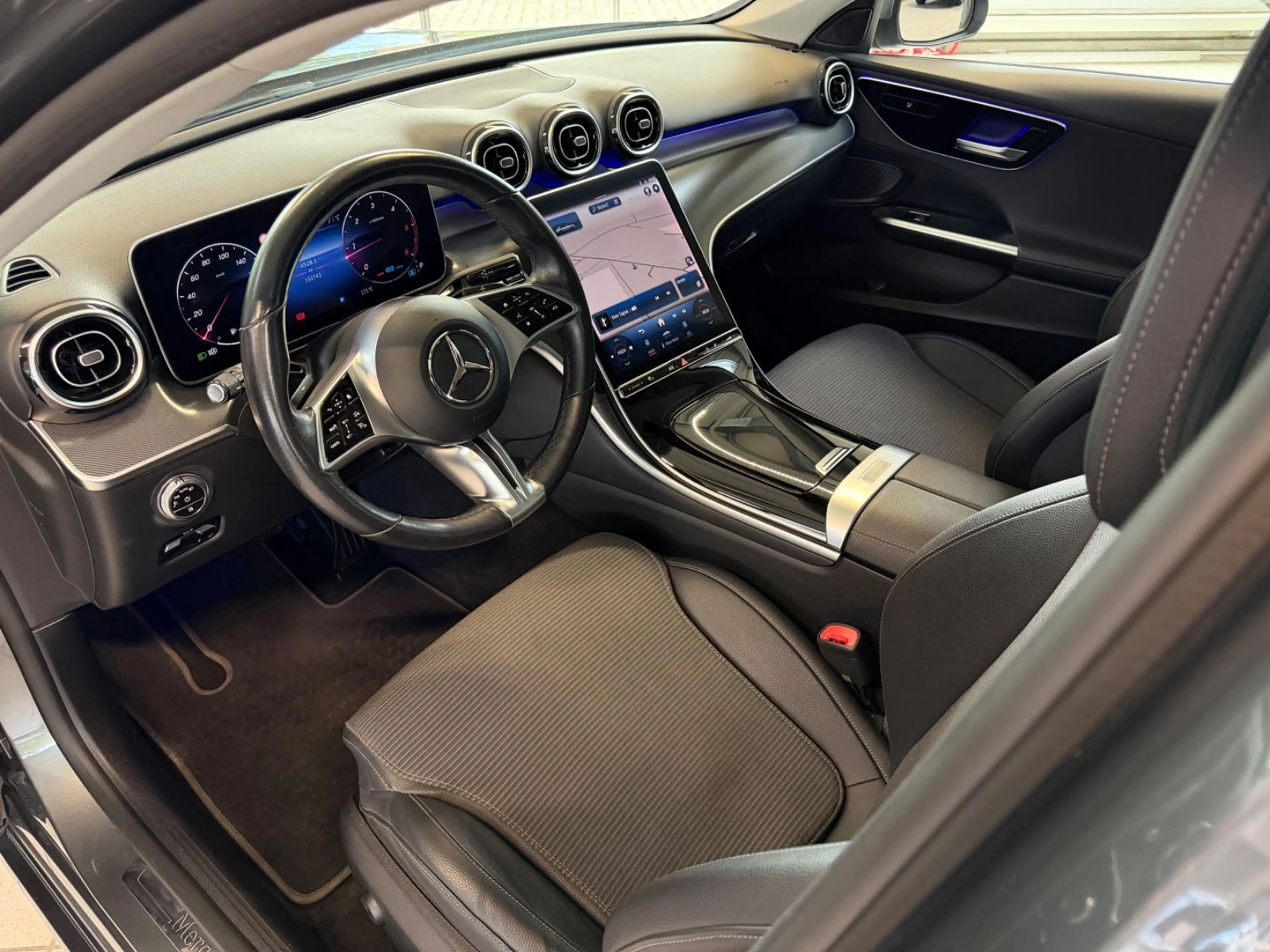Mercedes-Benz C 220 d Lim. 9G-Tronic/Distronic/360/MultiBeam — photo 14