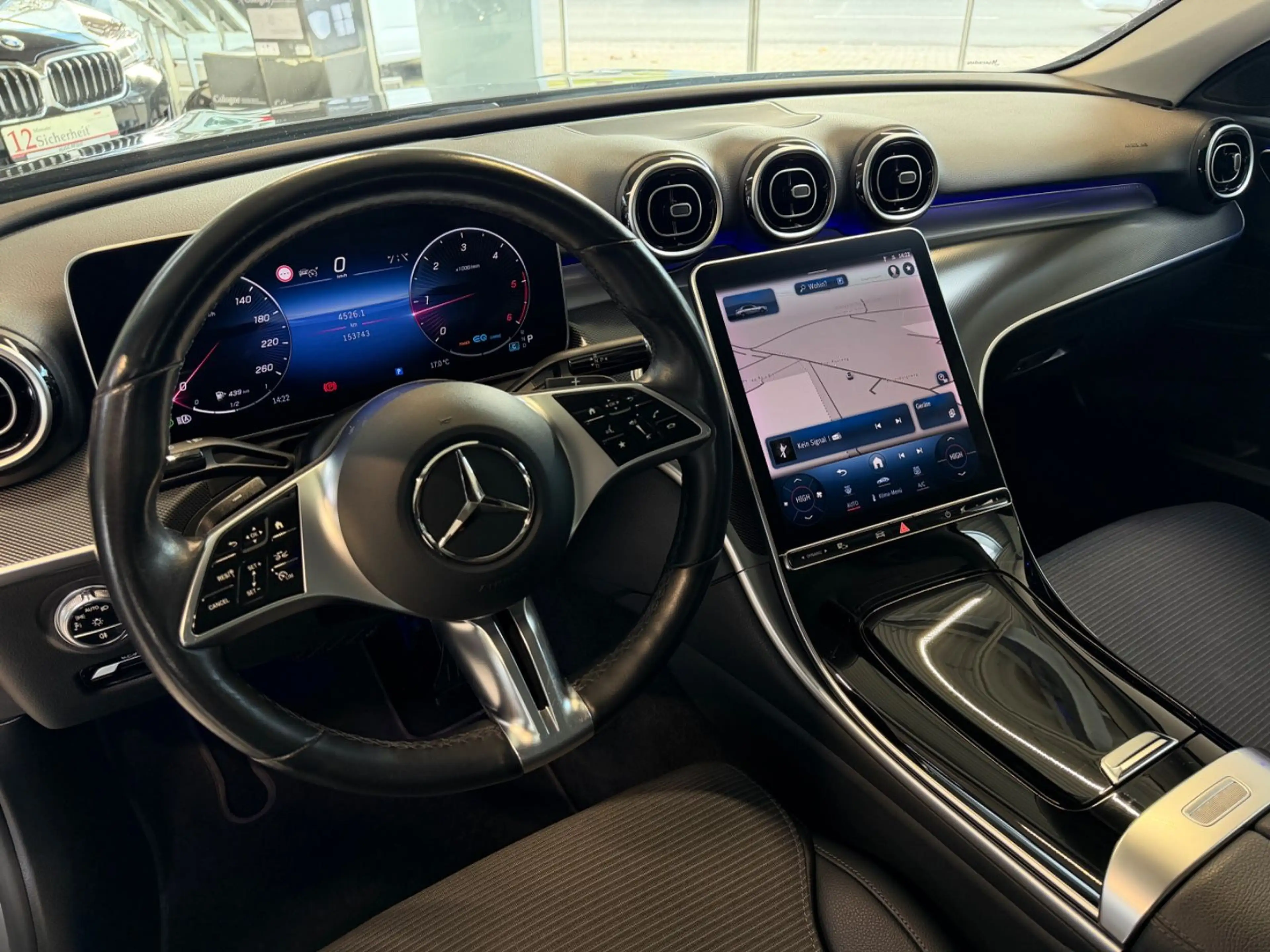 Mercedes-Benz C 220 d Lim. 9G-Tronic/Distronic/360/MultiBeam — photo 15