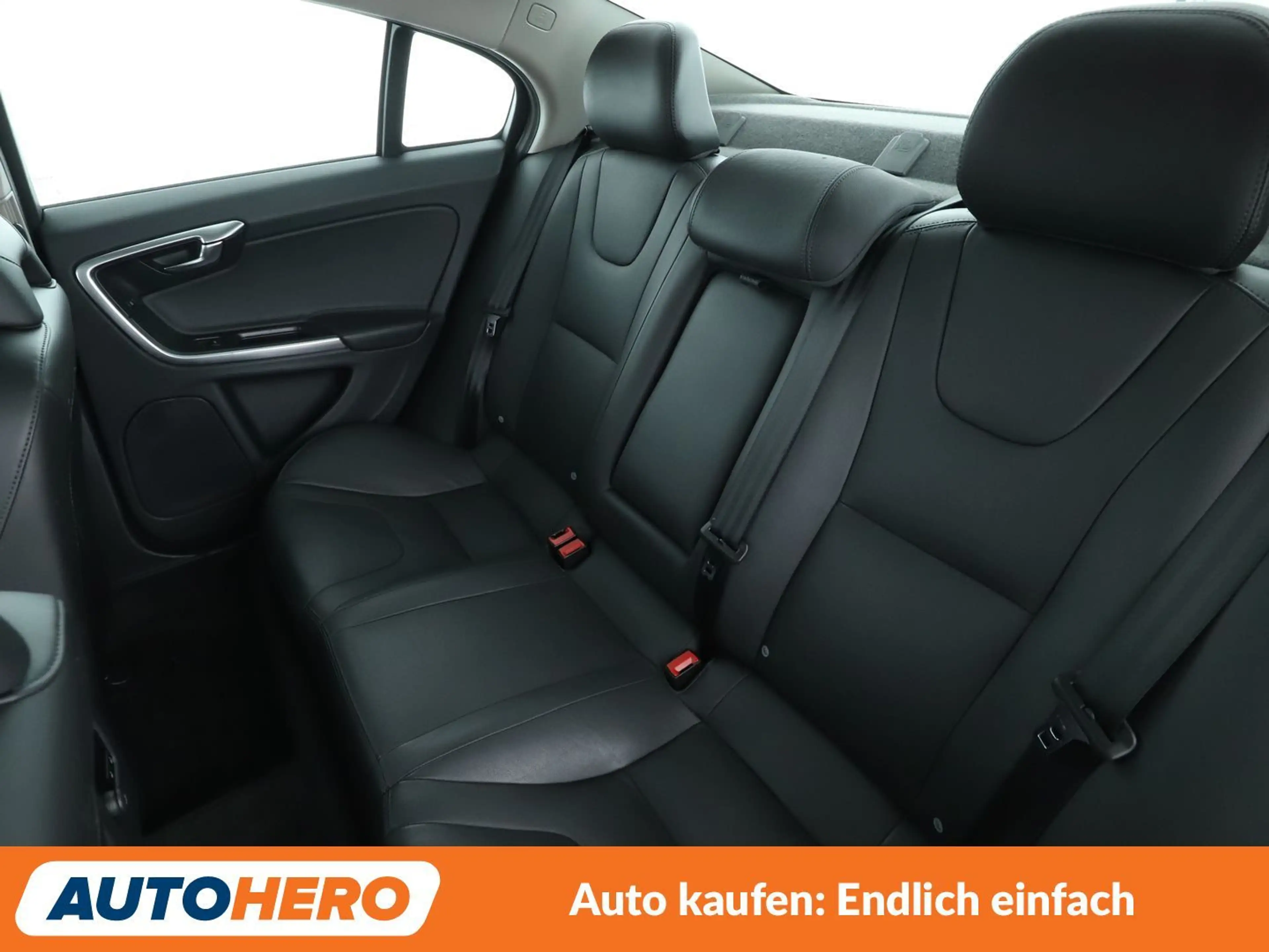 Volvo S60 2.4 D4 Summum AWD Aut.*NAV*ACC*CAM*PDC*SHZ*ALU* — photo 14