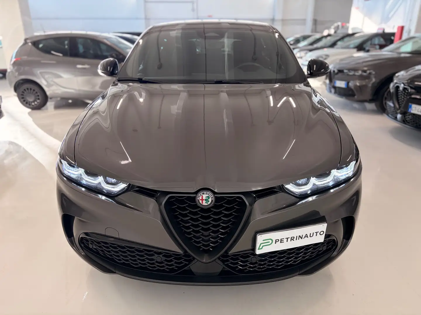 Alfa Romeo Tonale 1.5 hybrid Speciale 130cv Garanzia Ufficiale fino 11/2027 Grijs - 2