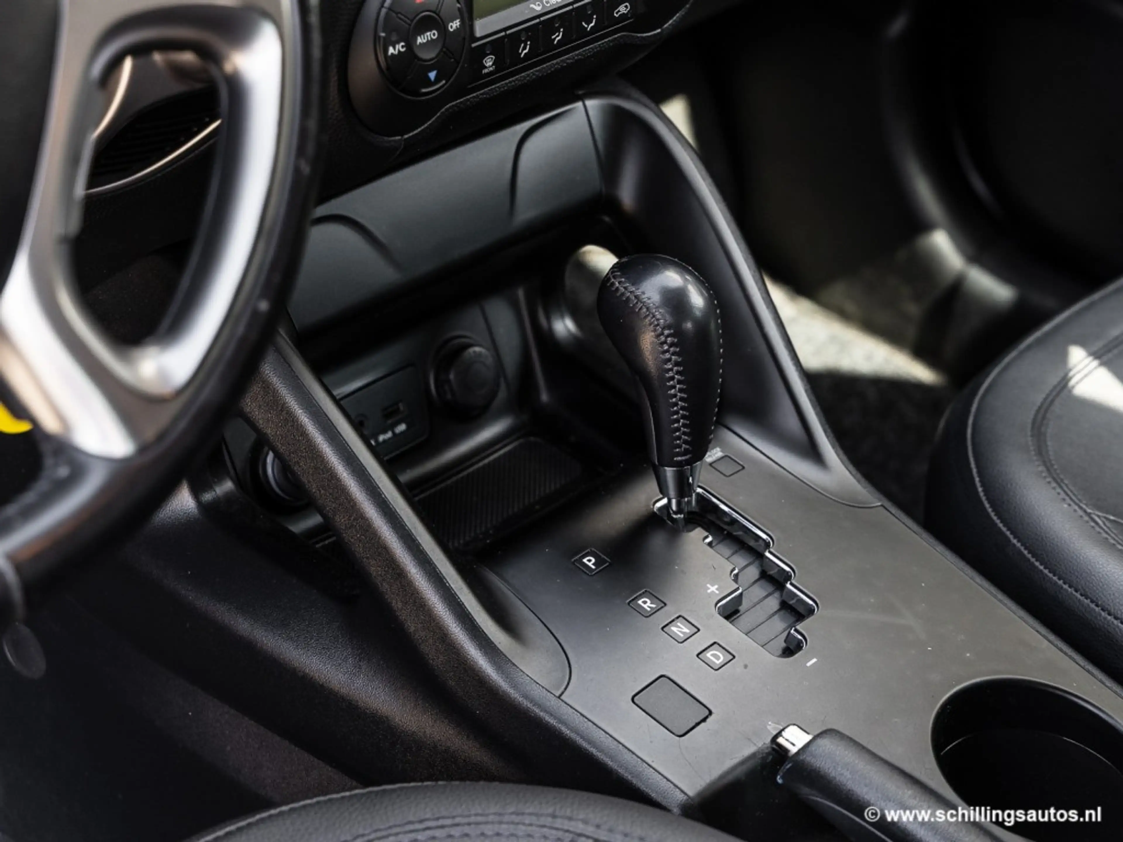 Hyundai iX35 2.0i 4WD Style Automaat Airco-Ecc — photo 12