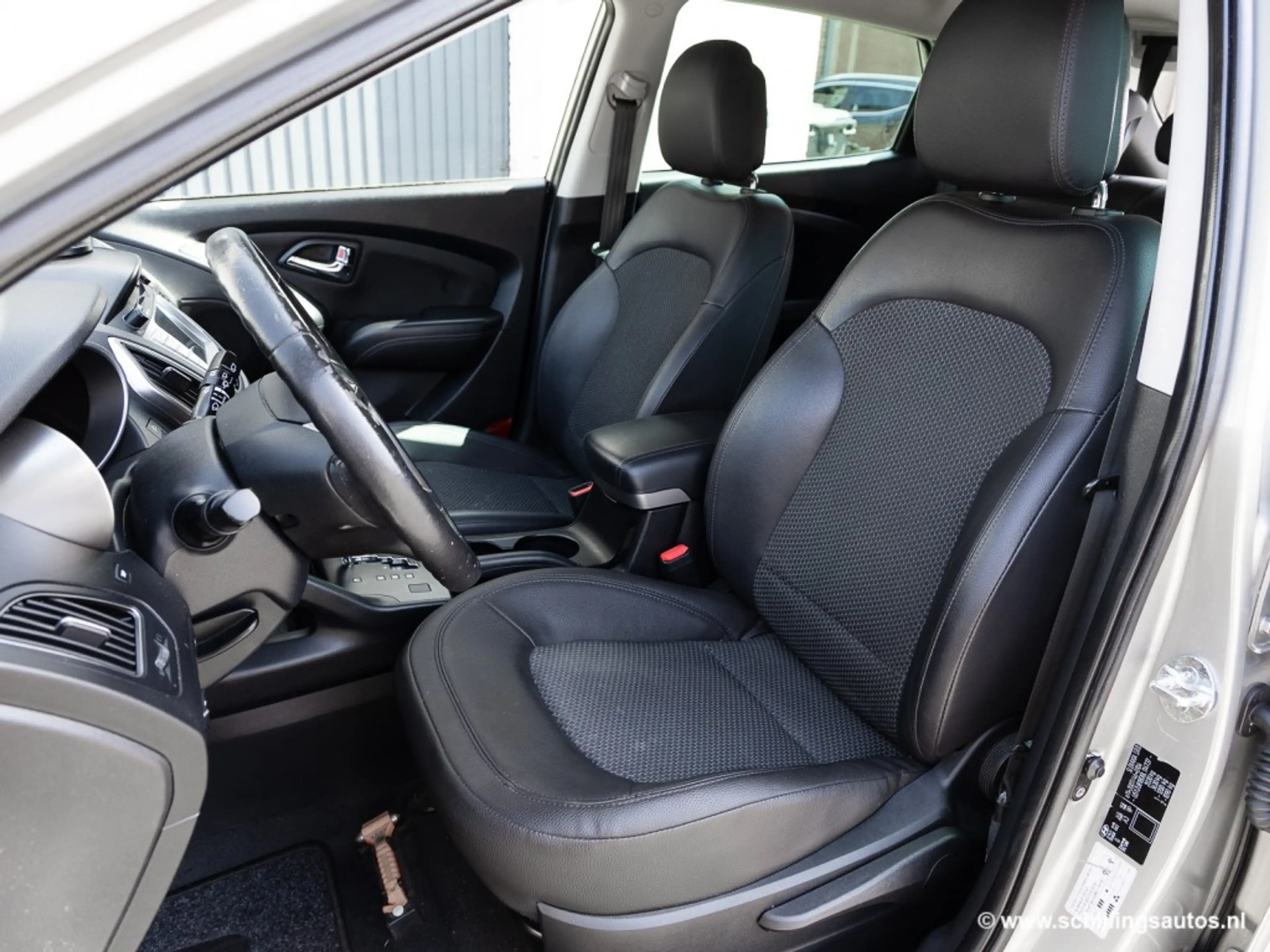 Hyundai iX35 2.0i 4WD Style Automaat Airco-Ecc — photo 9