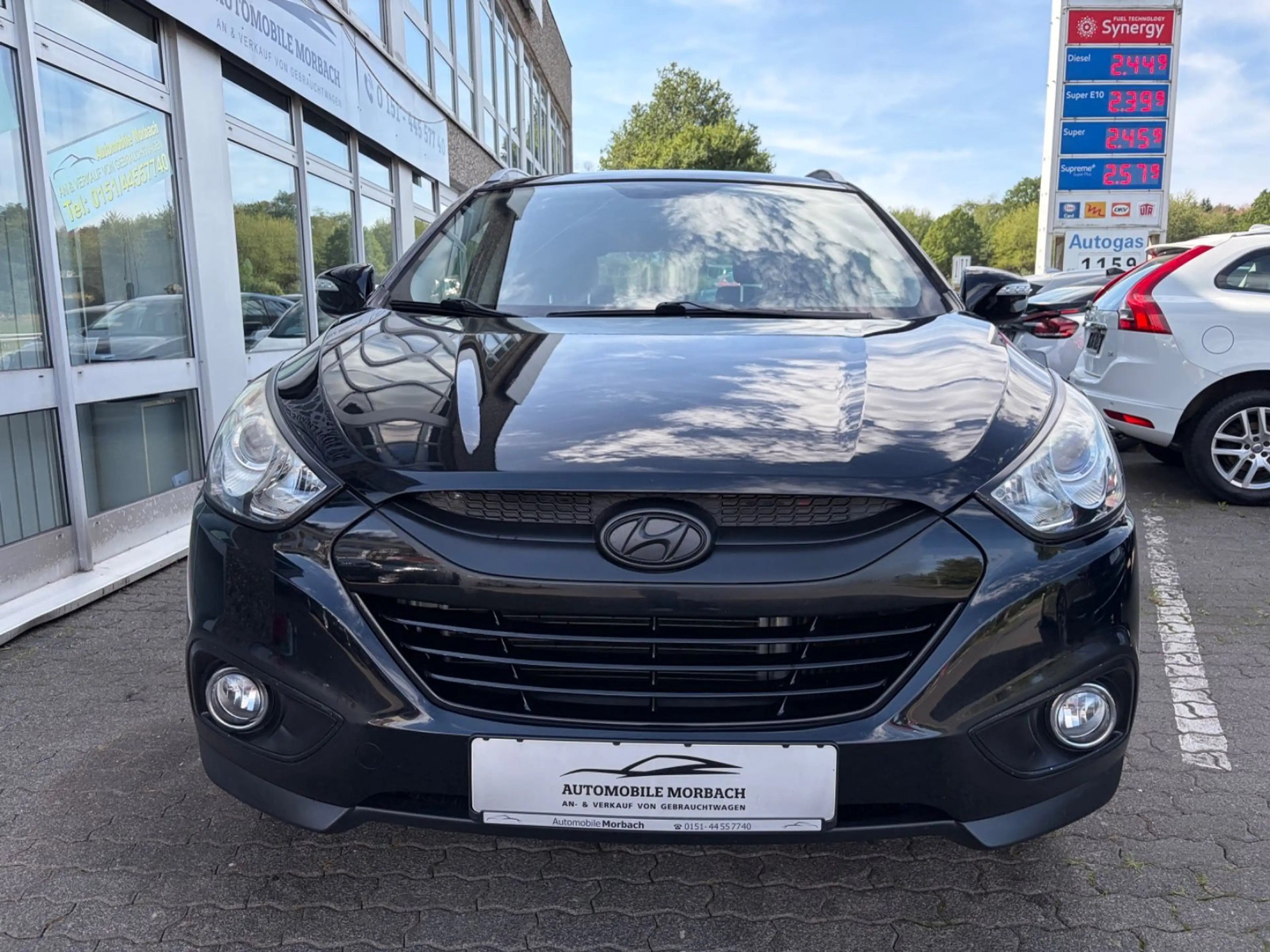Hyundai iX35 2.0 CRDi Style 4WD*NAVI*R-CAM*ALU*AHK*TEMPO — photo 3