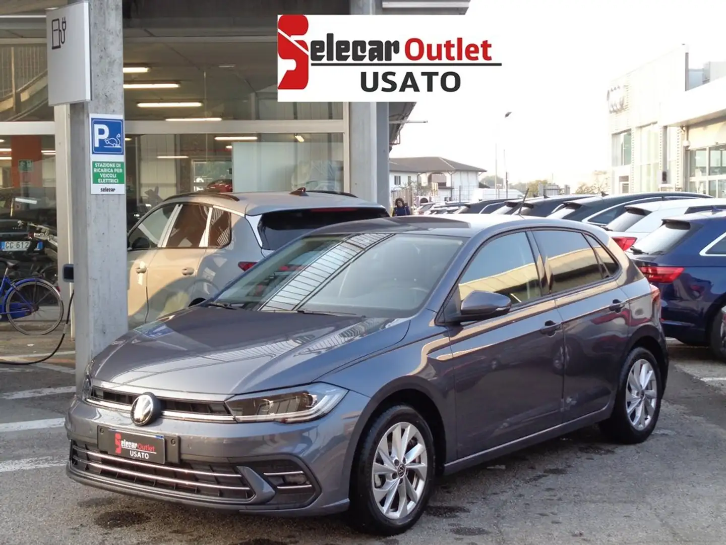 Volkswagen Polo 1.0 TSI 95CV DSG Style Grigio - 1