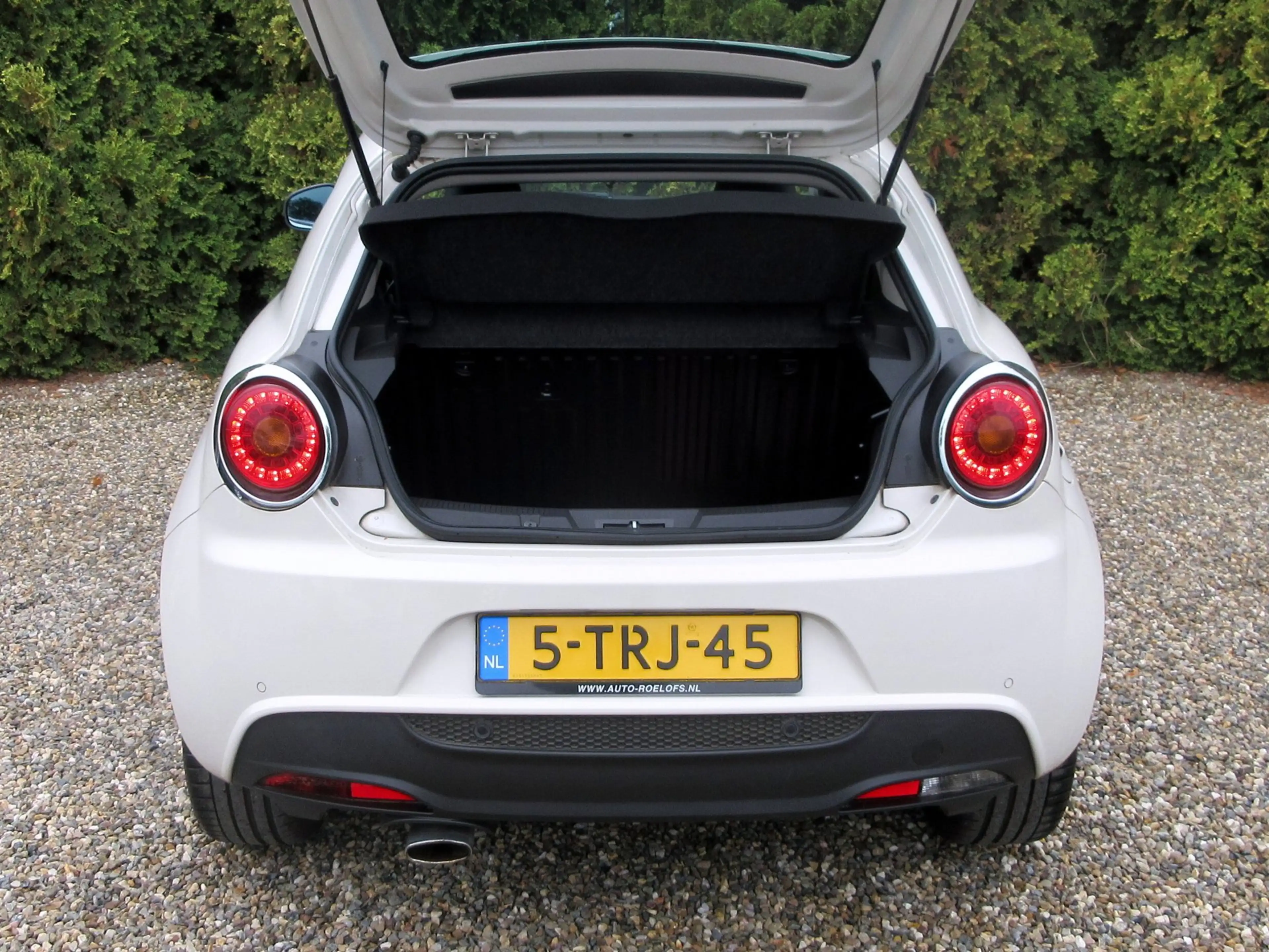 Alfa Romeo MiTo 0.9 TwinAir Esclusivo * Leder * Navi * — photo 8