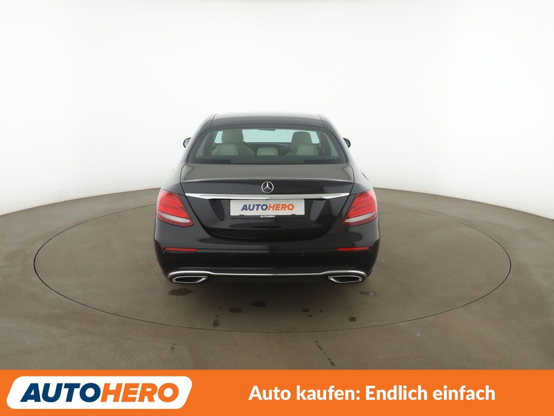 Mercedes-Benz E 220 d Avantgarde Aut.*LED*NAVI*ACC*CAM*PDC*SHZ*KLIMA* — photo 5
