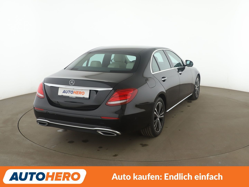 Mercedes-Benz E 220 d Avantgarde Aut.*LED*NAVI*ACC*CAM*PDC*SHZ*KLIMA* — photo 6