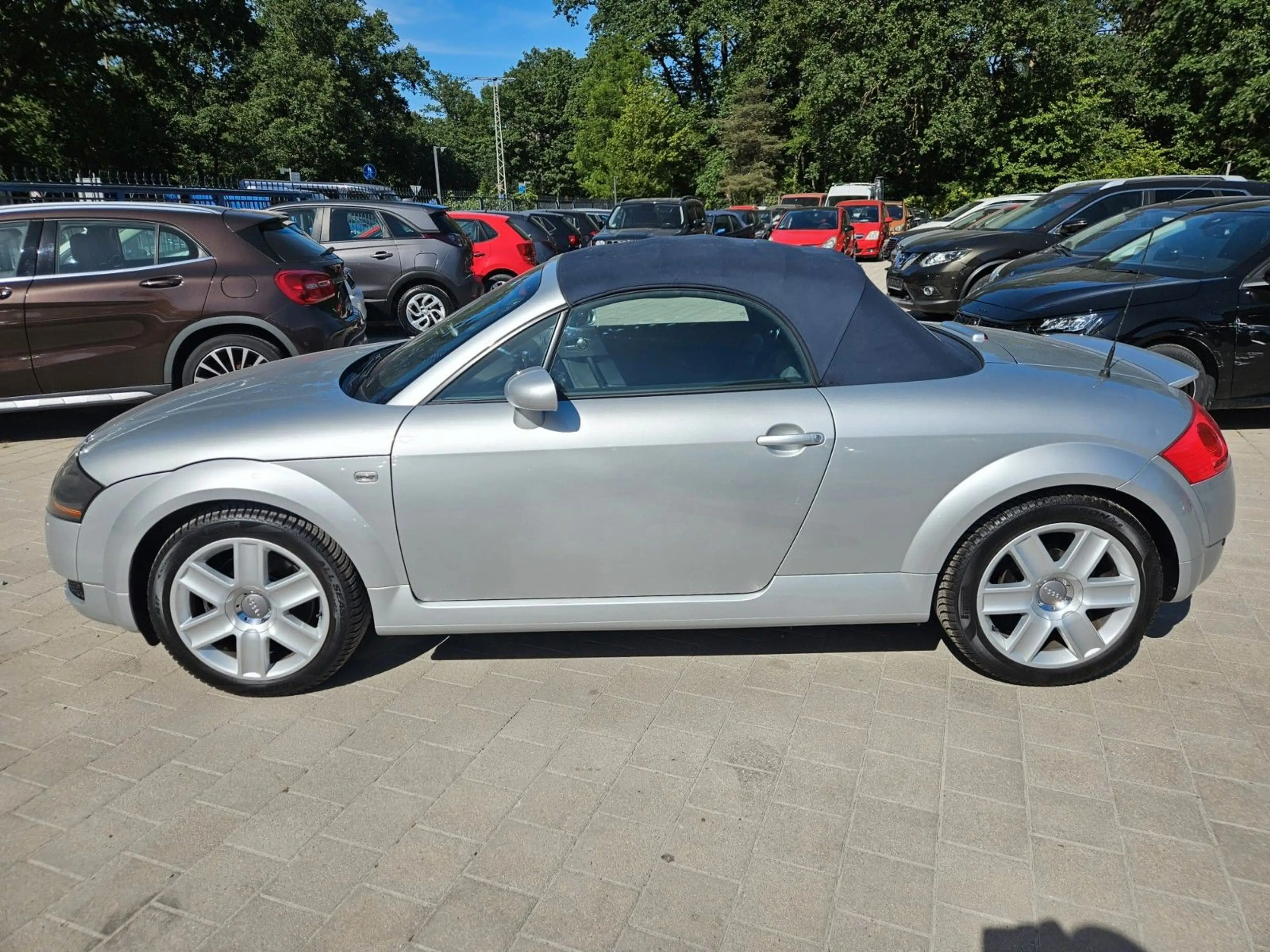 Audi TT Coupe/Roadster 1.8 T Roadster quattro — photo 7