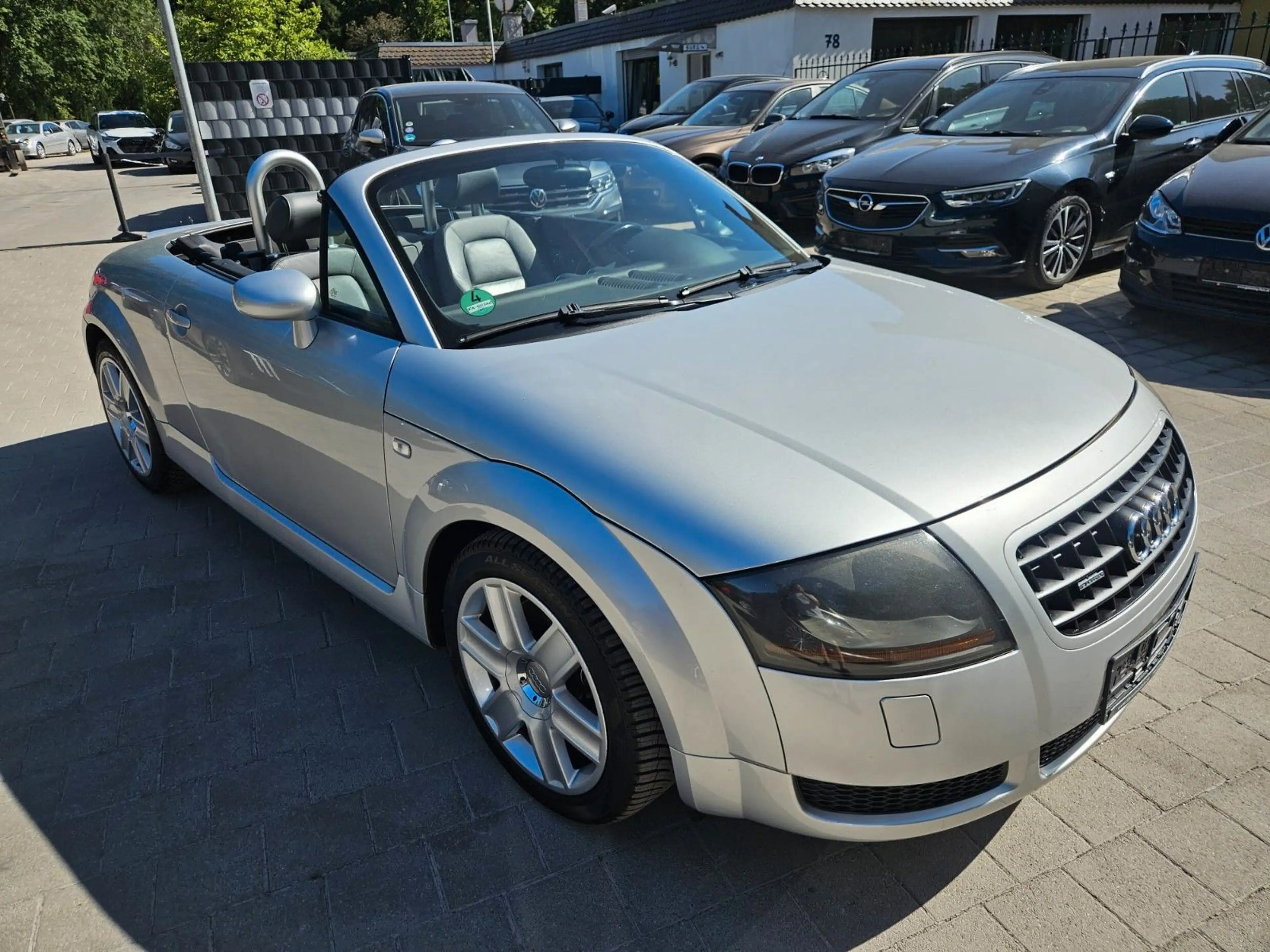Audi TT Coupe/Roadster 1.8 T Roadster quattro — photo 9