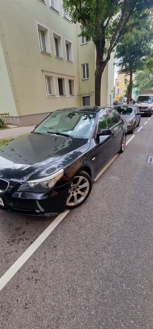 BMW 520 520i Österreich-Paket Schwarz - 2
