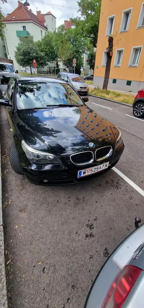 BMW 520 520i Österreich-Paket Schwarz - 1