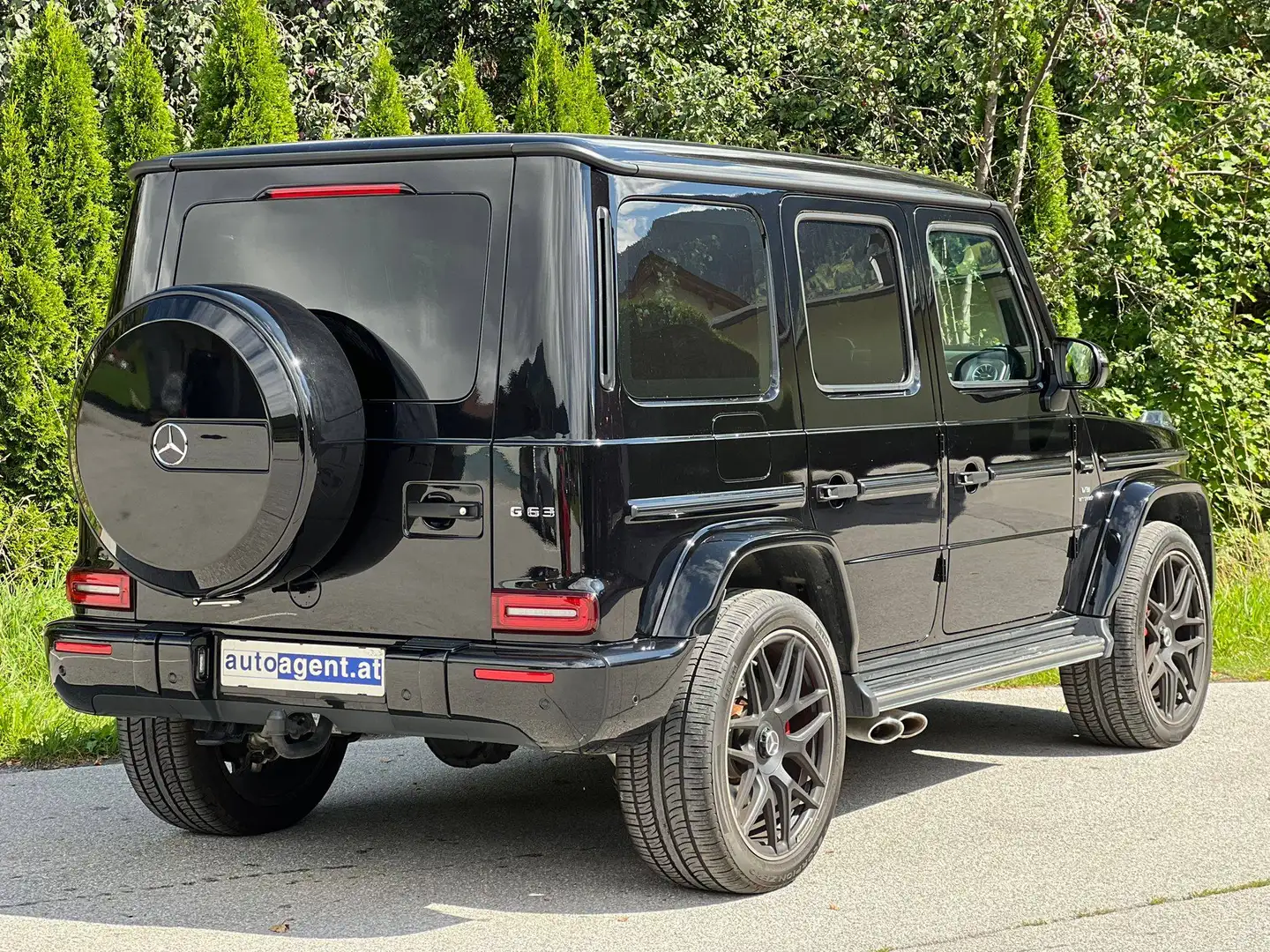 Mercedes-Benz G 63 AMG AMG G 63 Superior Line STHZ Schwarz - 2