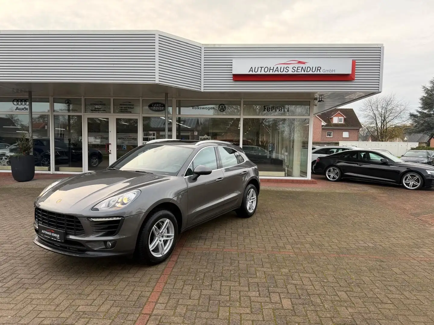 Porsche Macan S Diesel 3.0 *SERVICE NEU*1.HAND Grau - 1