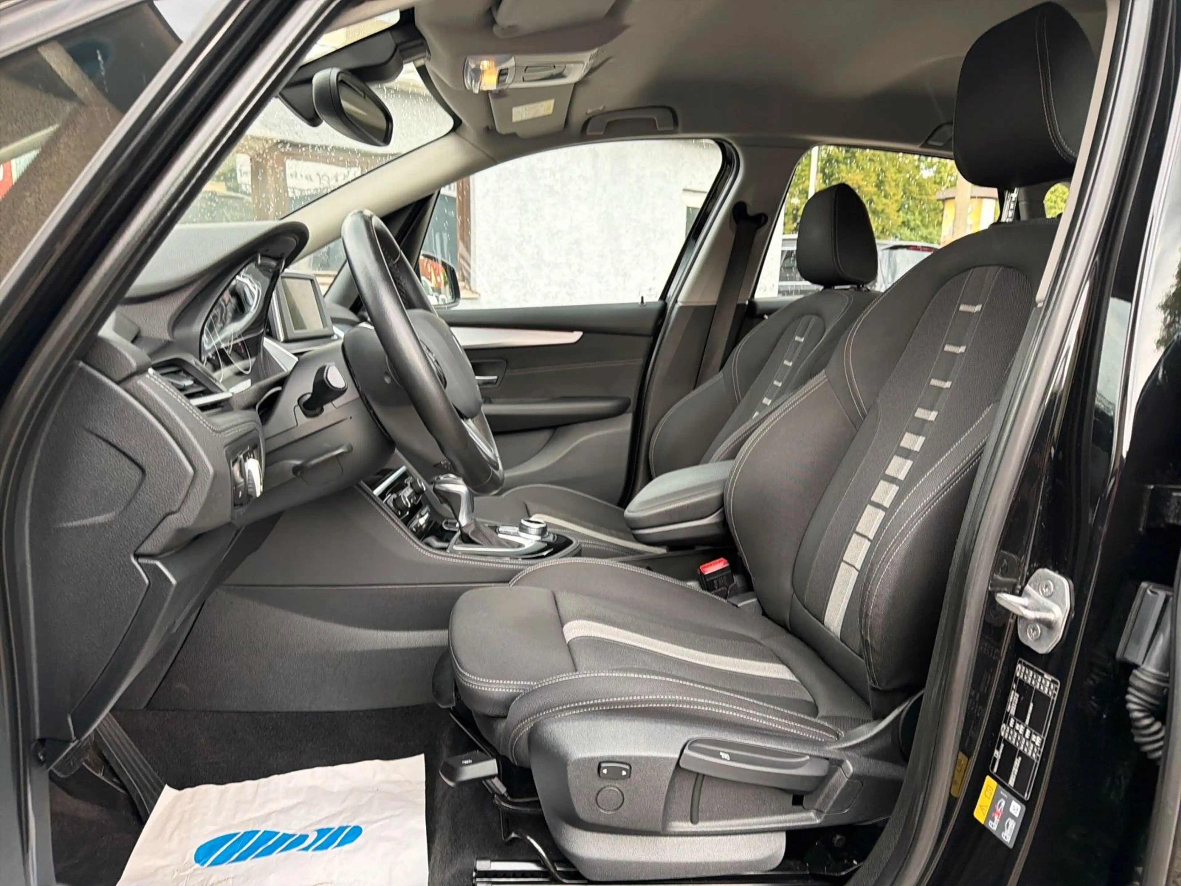 BMW 225 xe Tourer Sport Line Hybrid 1.HAND/8-FACH/SHZ — photo 12