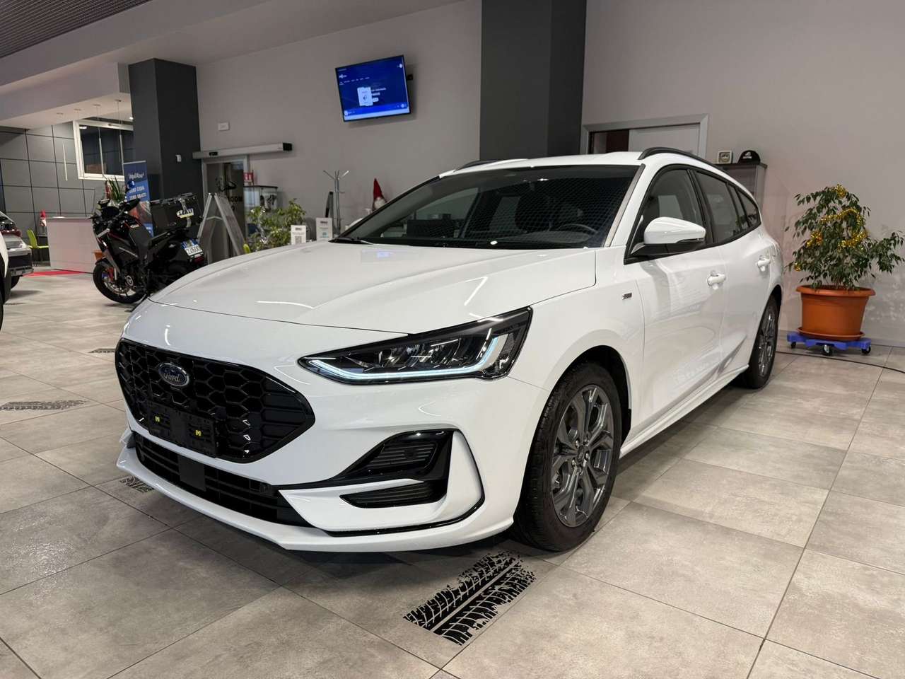 Ford Focus Focus 1.0 EcoBoost Hybrid 155 CV Powershift SW ST