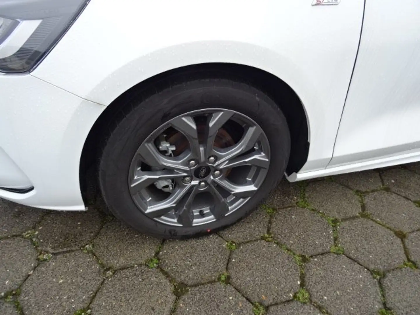 Ford Focus 1.0 Ecoboost ST-Line Automatik +ACC+TW Blanc - 2