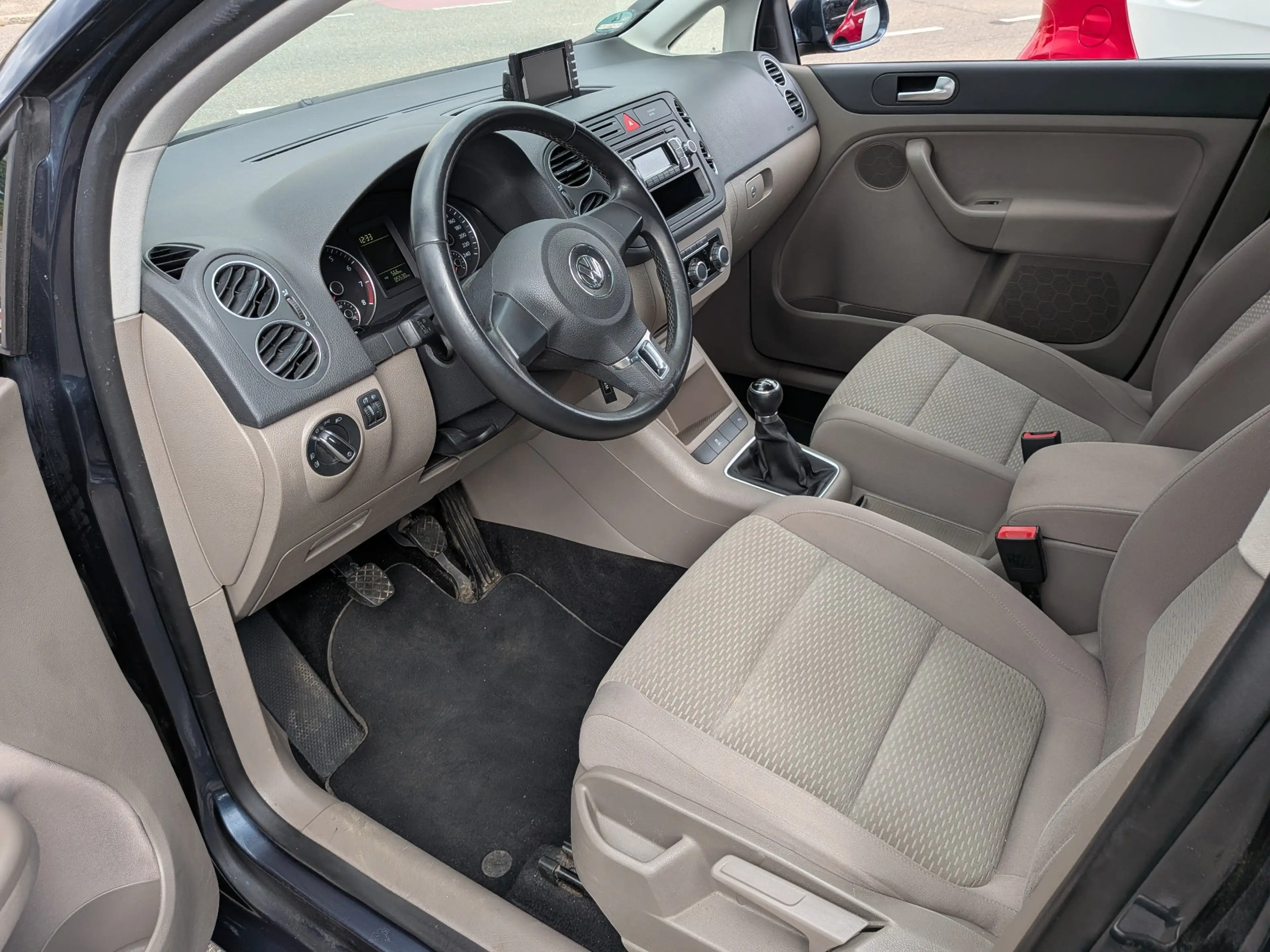 Volkswagen Golf Plus Comfortline — photo 11