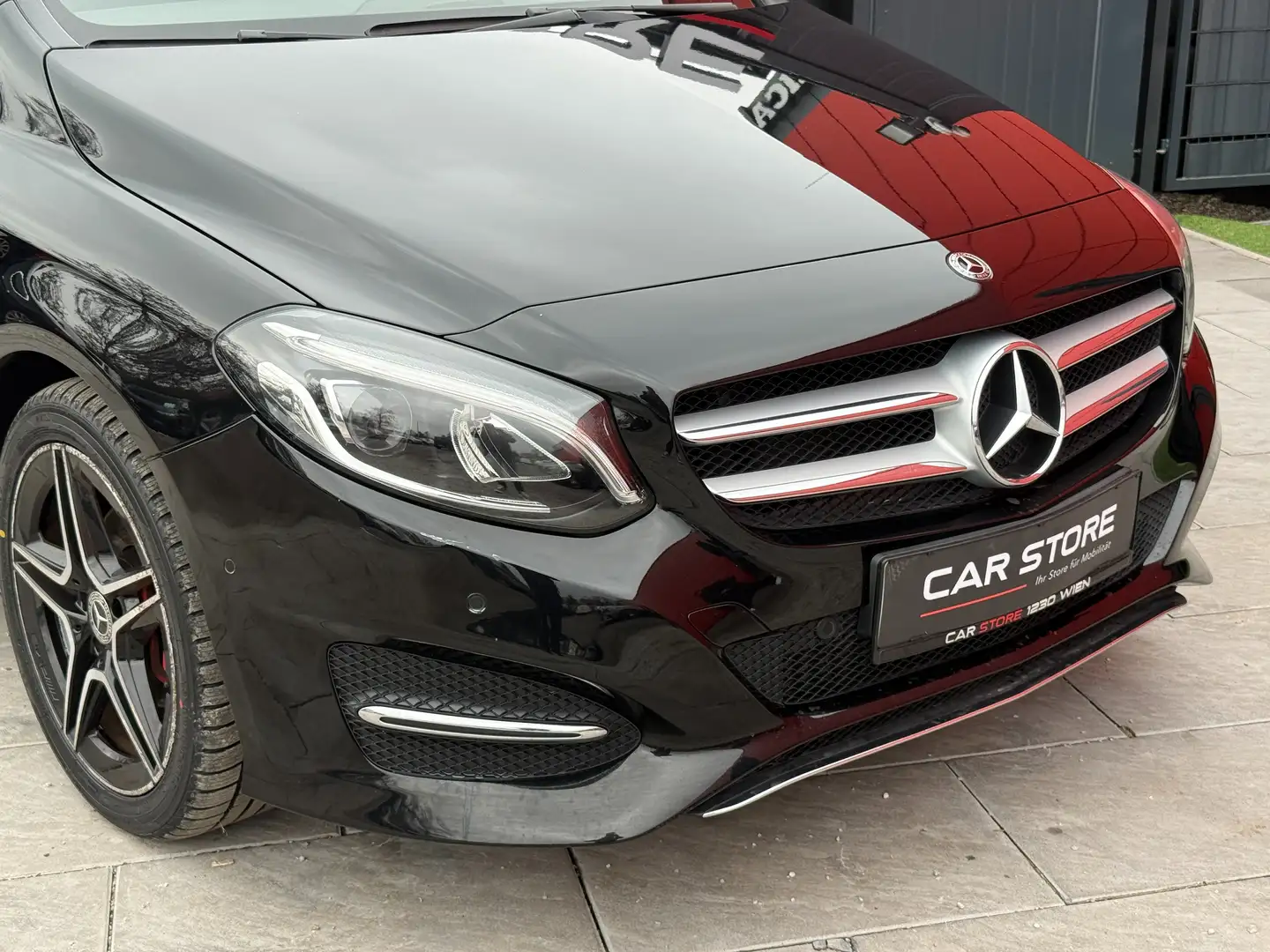 Mercedes-Benz B 200 d|Spurhaltea|Totwinkela|Avantgarde|Leder|LED|Navi Schwarz - 2