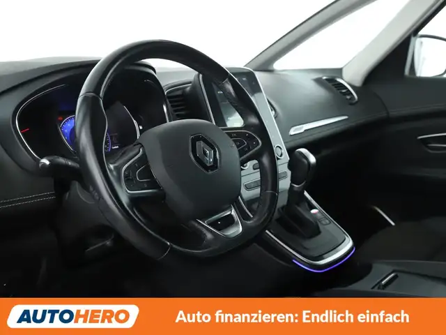 Renault Scenic view 11