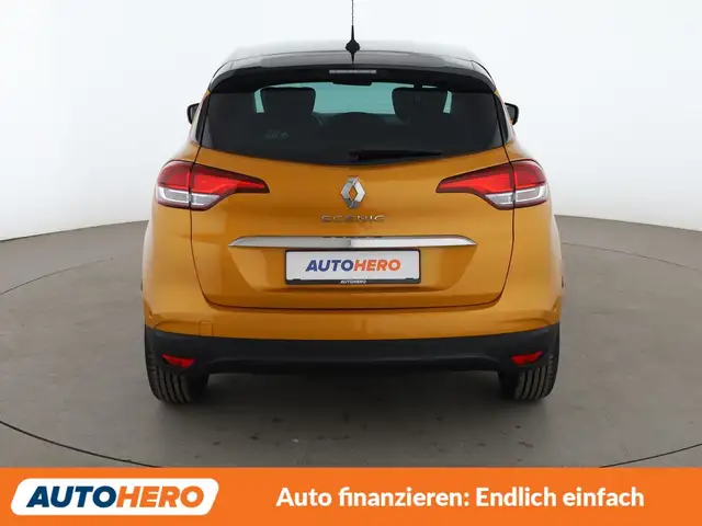 Renault Scenic view 5