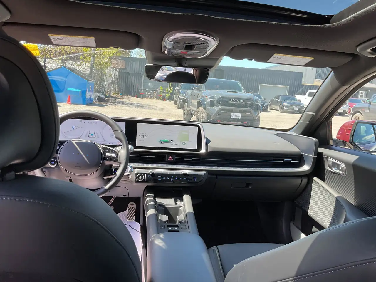 Hyundai IONIQ 6 снимка Hyundai IONIQ 6