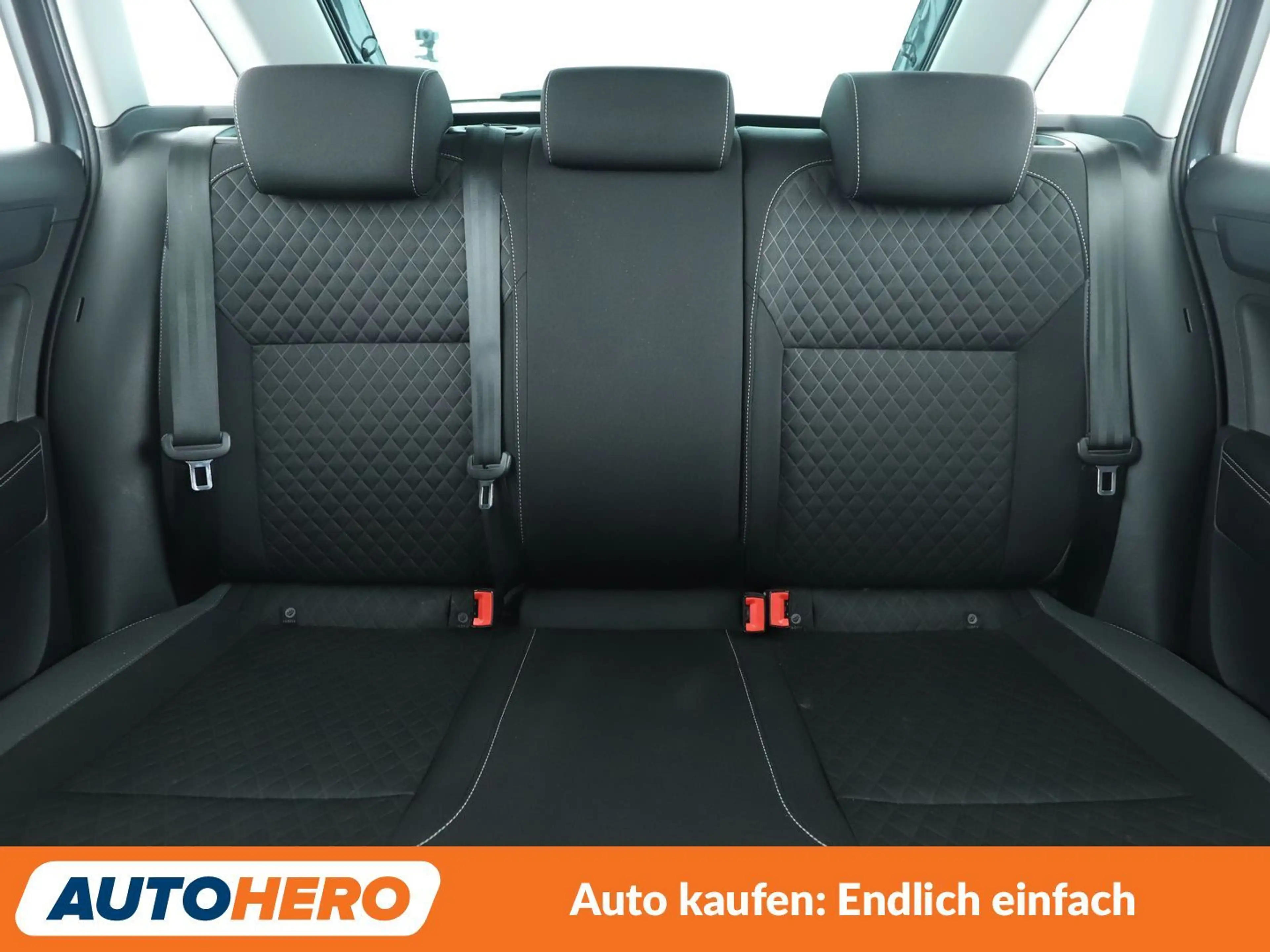 Skoda Rapid/Spaceback 1.4 TSI Ambition Aut.*TEMPO*PDC* — photo 15