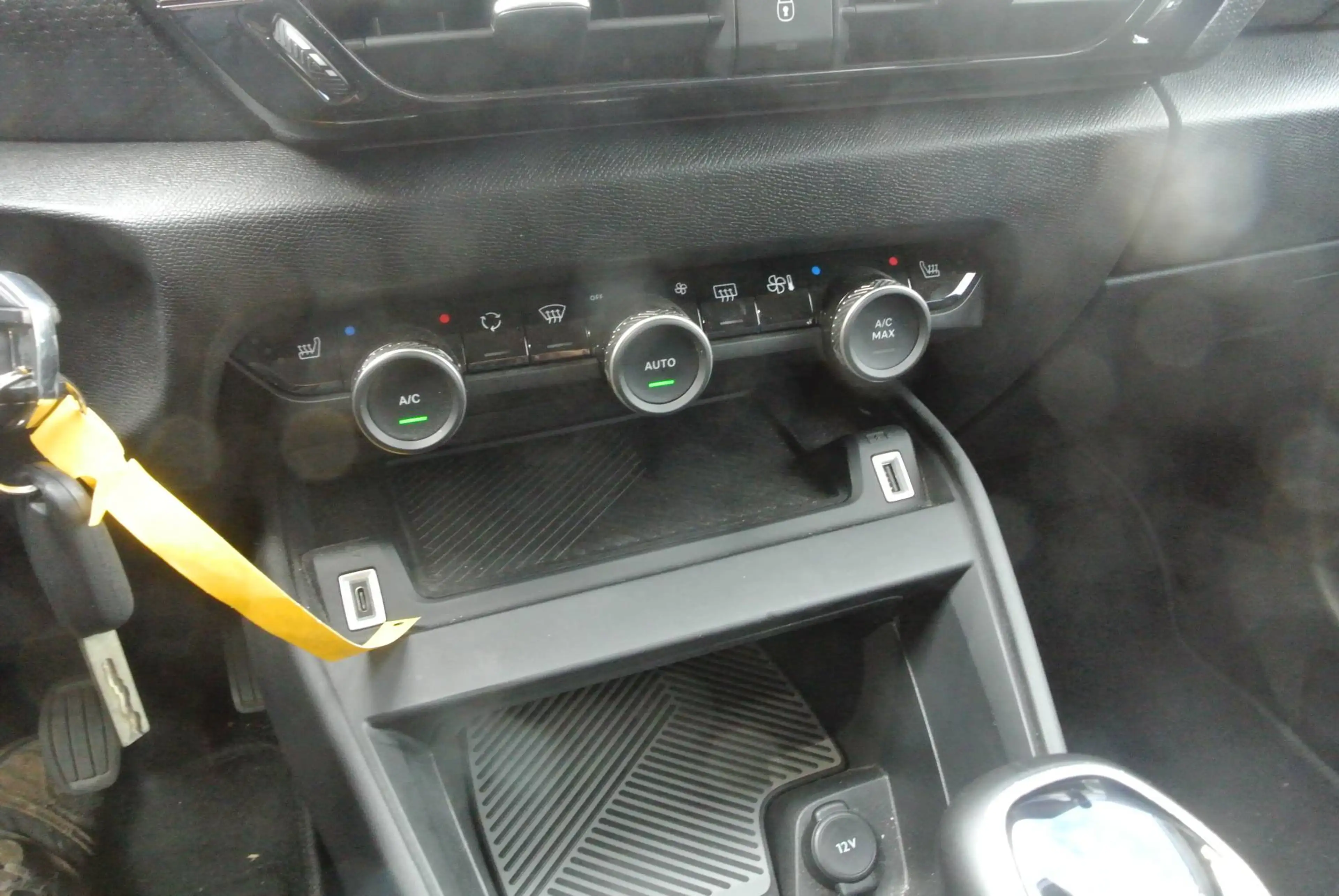Citroen C4 C4 PureTech 130 Stop — photo 7