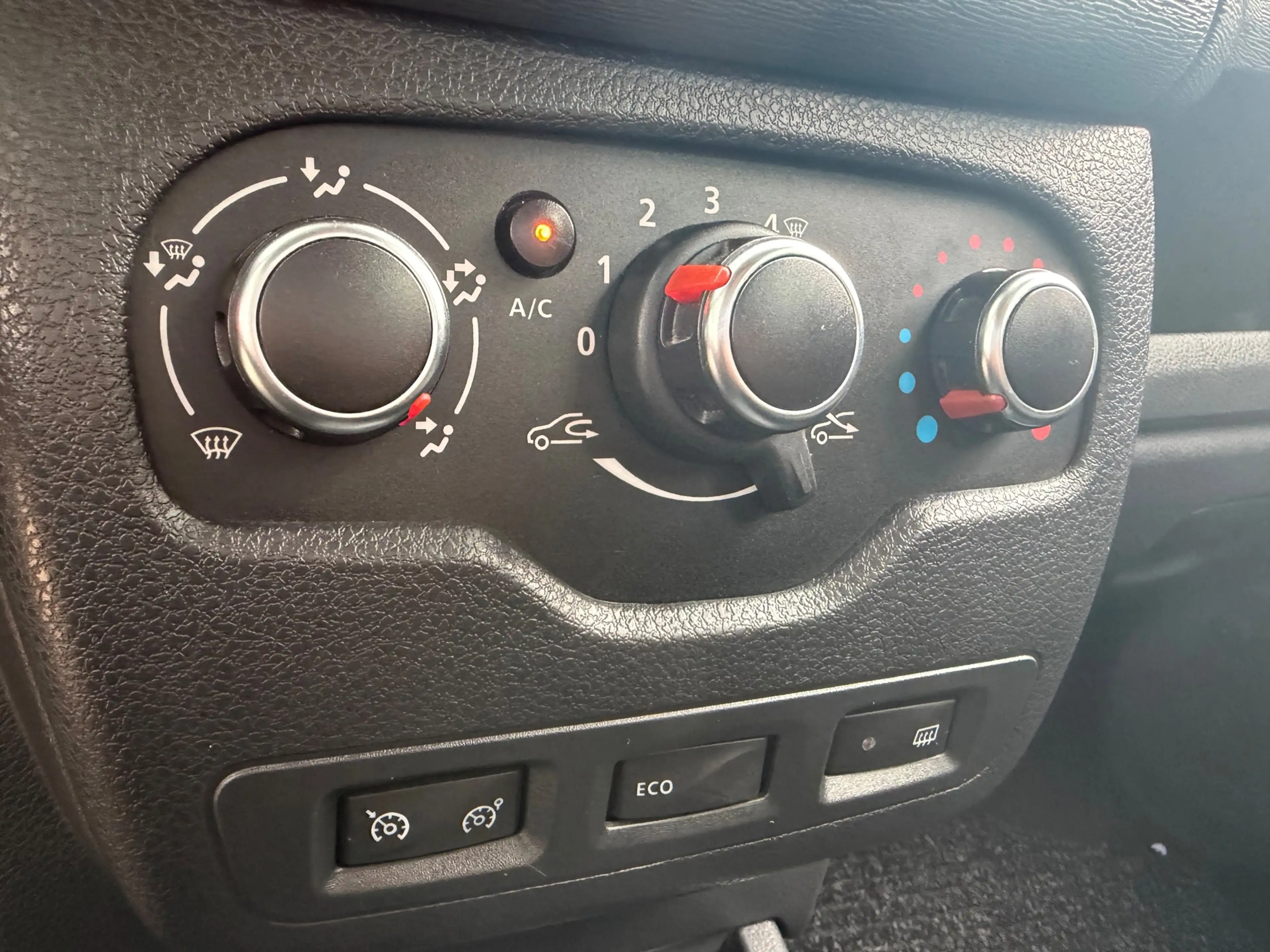 Dacia Dokker 1.2 TCe S&S Ambiance|Airco|Cruise|Carplay|Trekh|Pd — photo 27