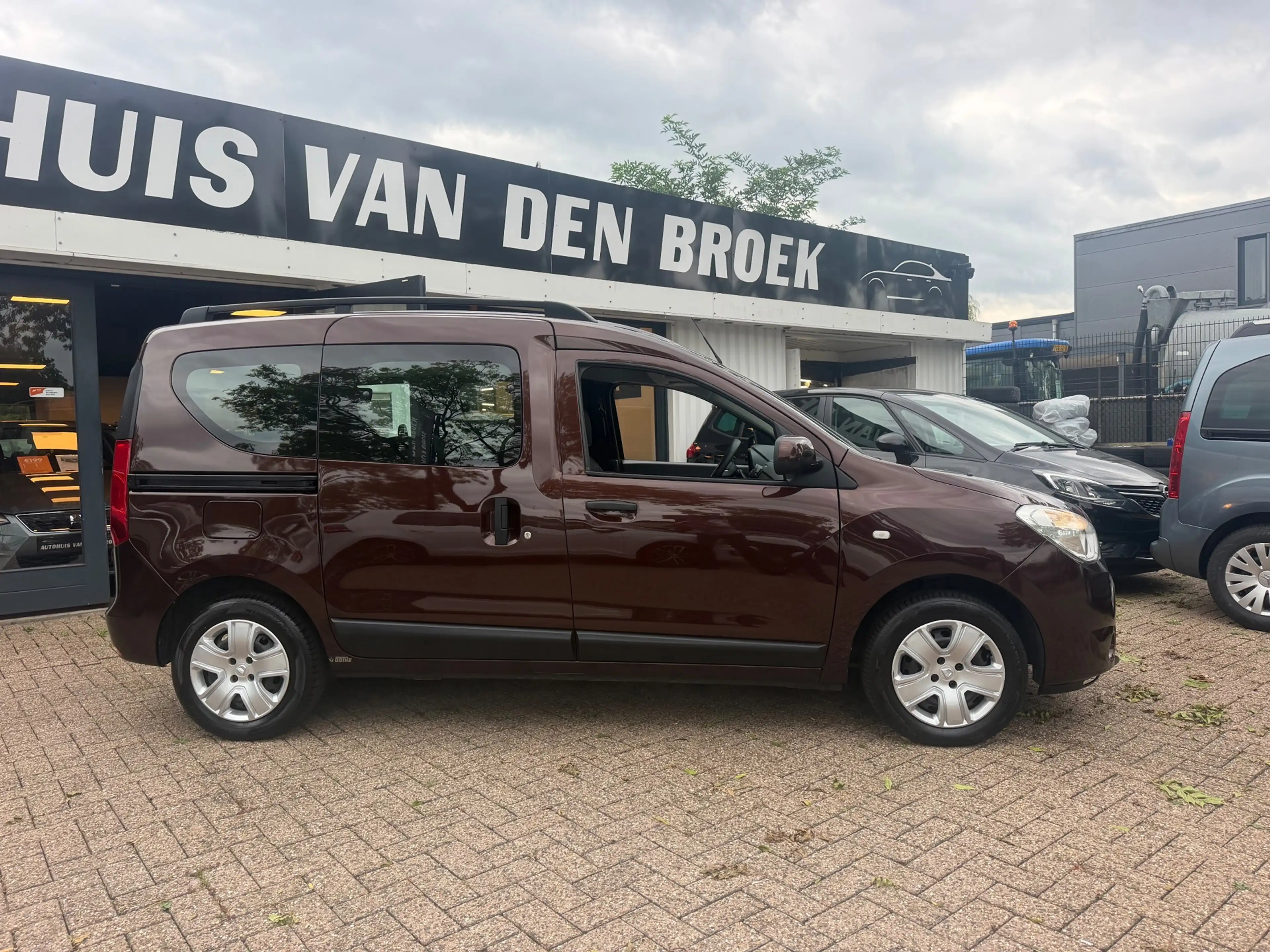 Dacia Dokker 1.2 TCe S&S Ambiance|Airco|Cruise|Carplay|Trekh|Pd — photo 9