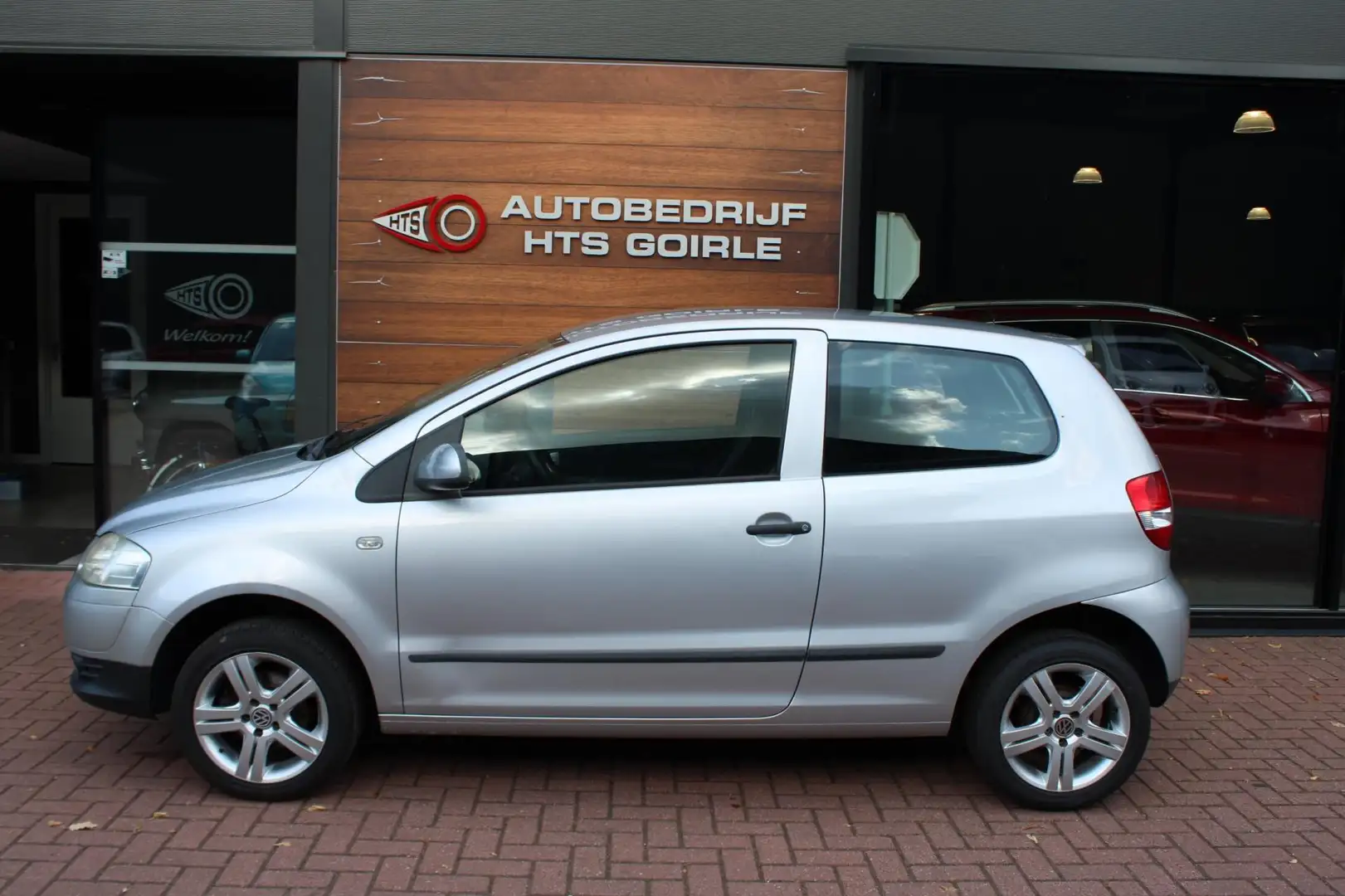 Volkswagen Fox 1.2 Trendline Grijs - 2
