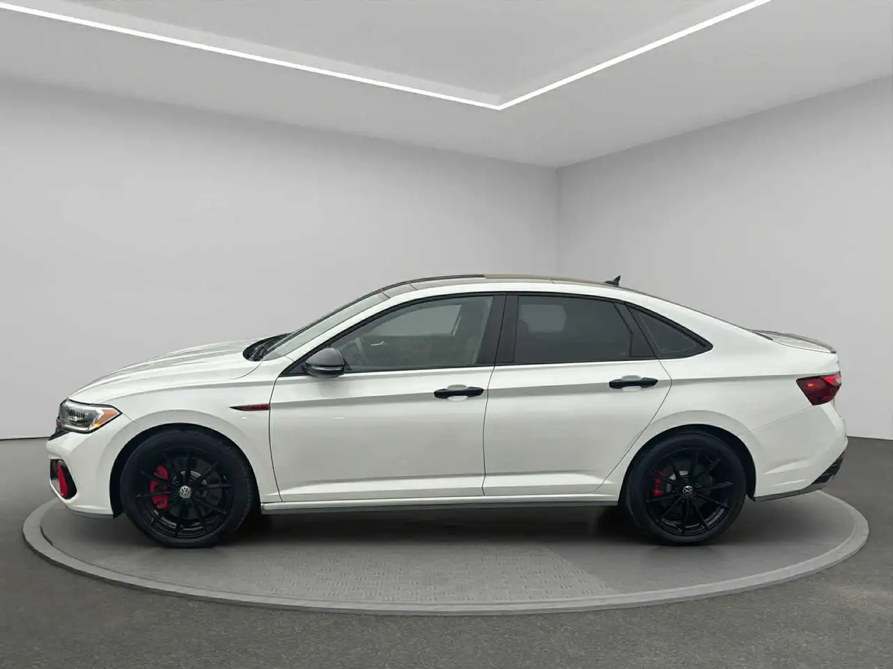 Volkswagen Jetta снимка Volkswagen Jetta
