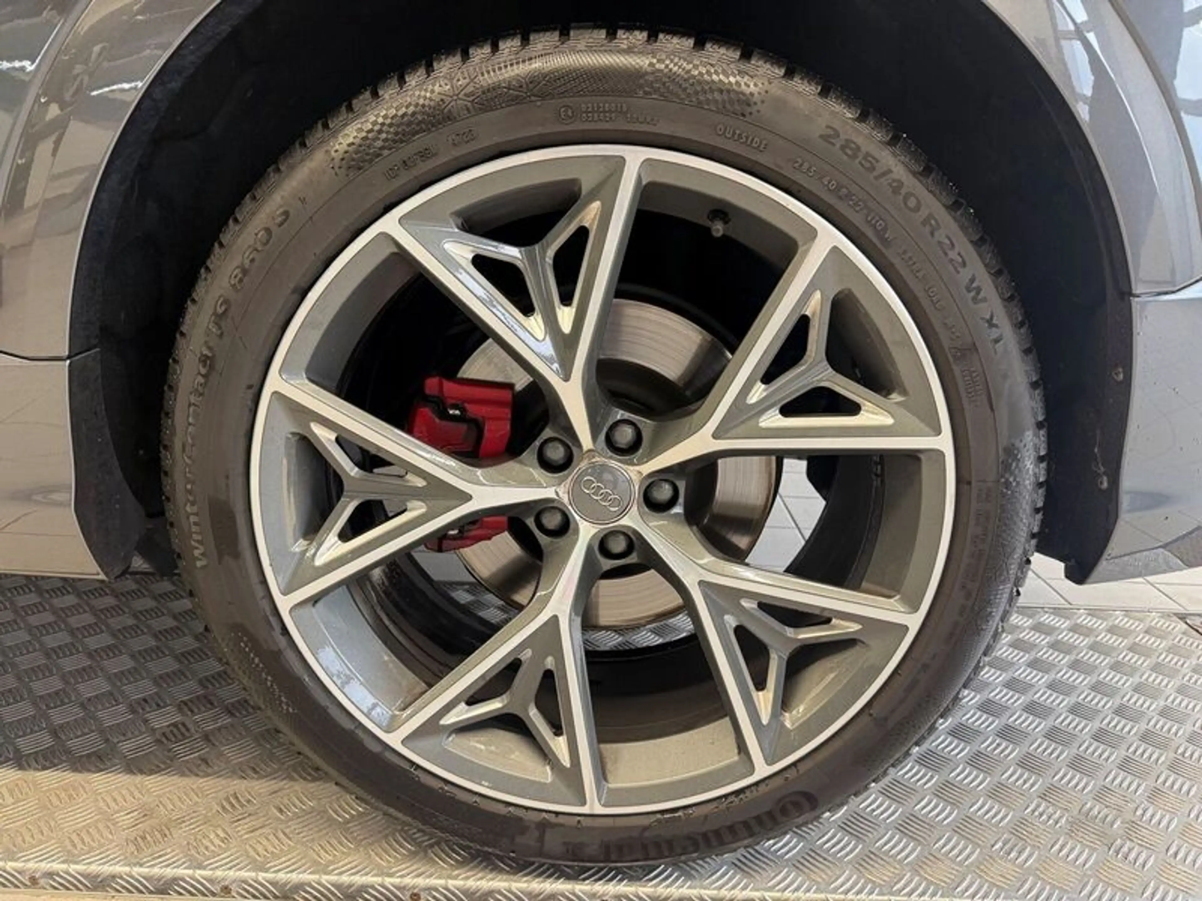 Audi SQ8 4.0 TDI Matrix S-Sitze Carbon Pano B&O HUD 22" — photo 11