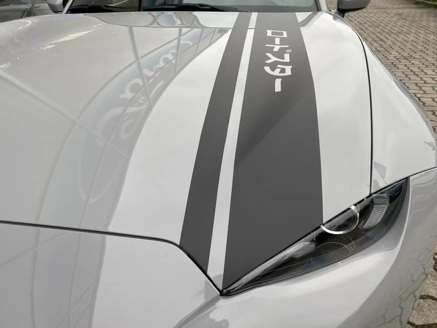 Mazda MX-5 RF SKYACTIV-G 1.5 Exclusive-Line Grau - 2