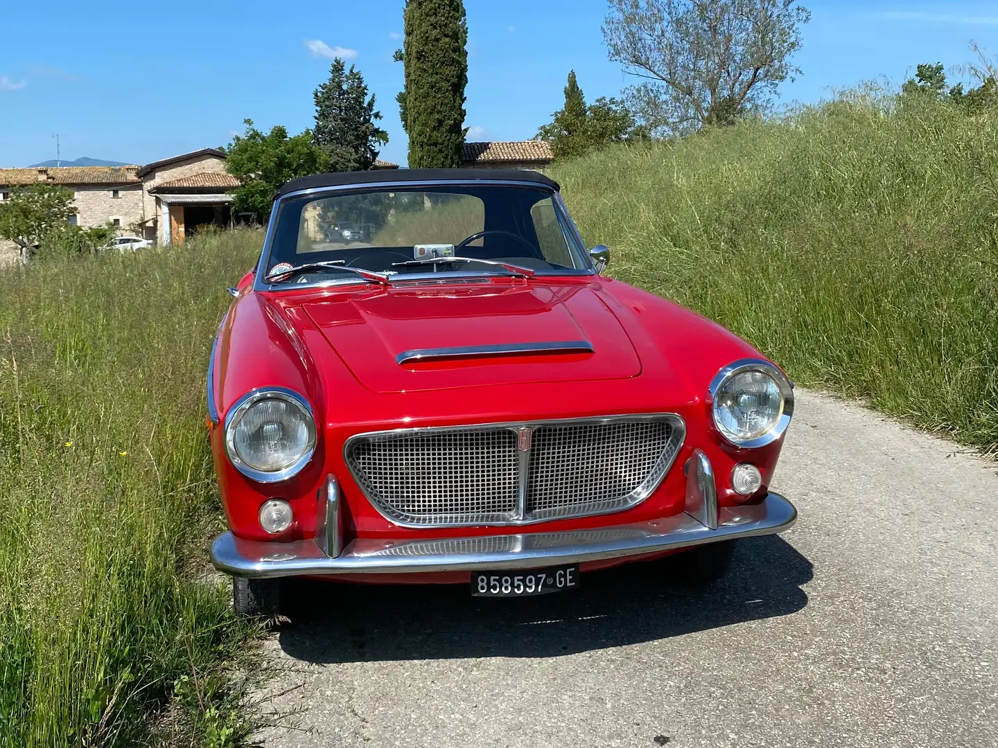 Fiat 1200 cabriolet Червоний - 1