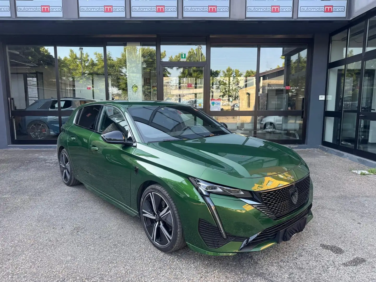 Peugeot 308 308 1.5 bluehdi GT Verde - 1