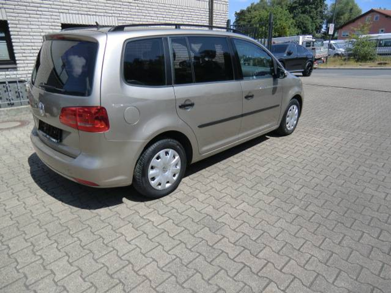 Volkswagen Touran Touran 1.2 Trendline -scheckheft VW — photo 11